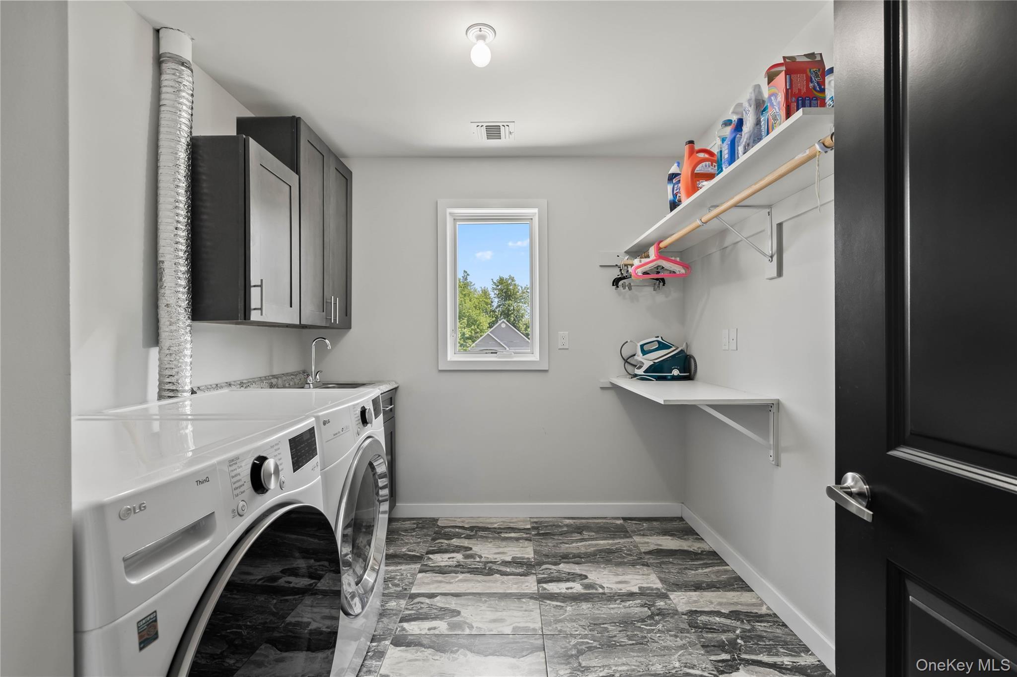 Single Family N Cole Avenue Rockland County, NY 10977, MLS-1004821-29