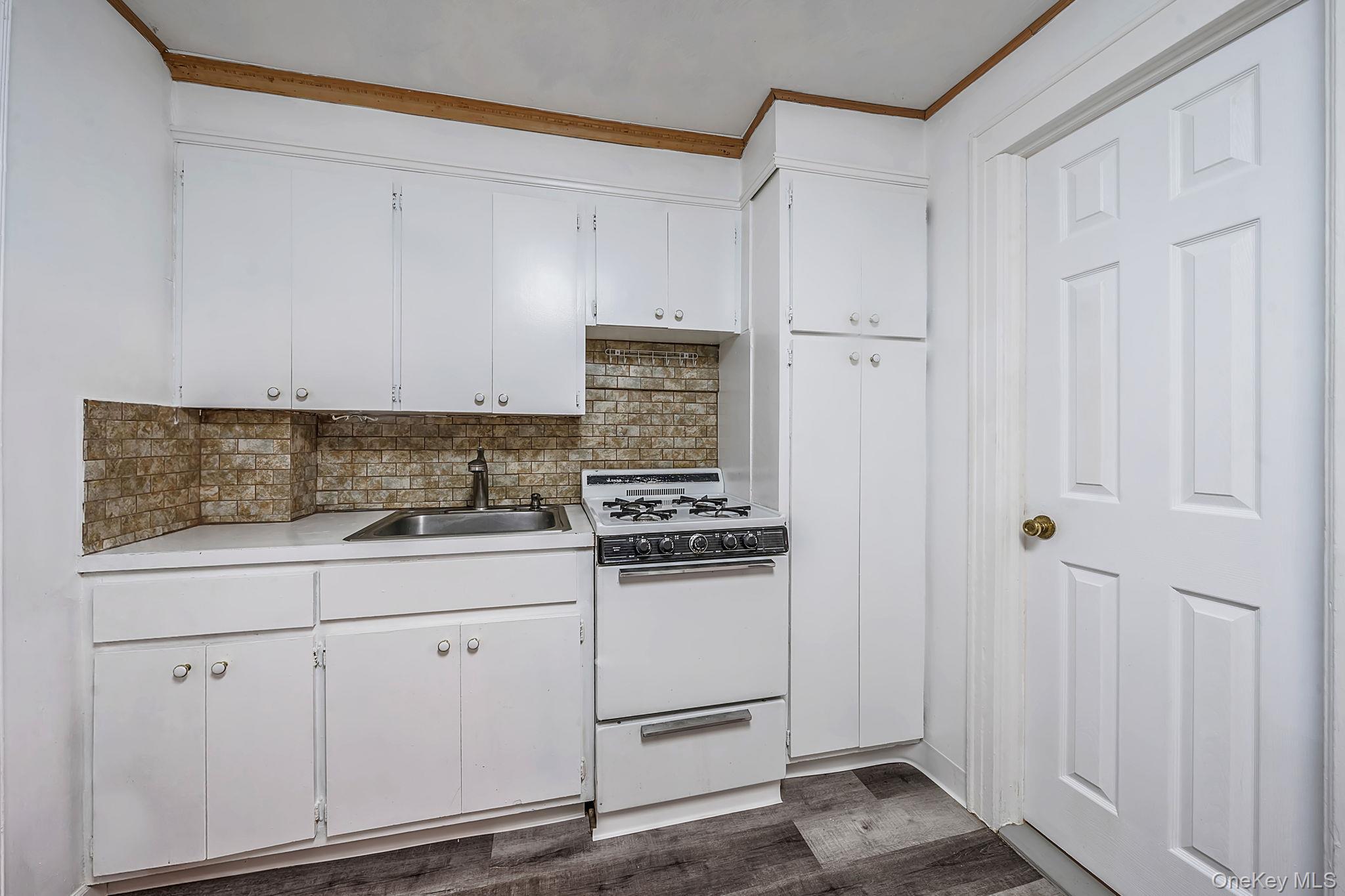 Single Family 88th Queens, NY 11418, MLS-1004827-30