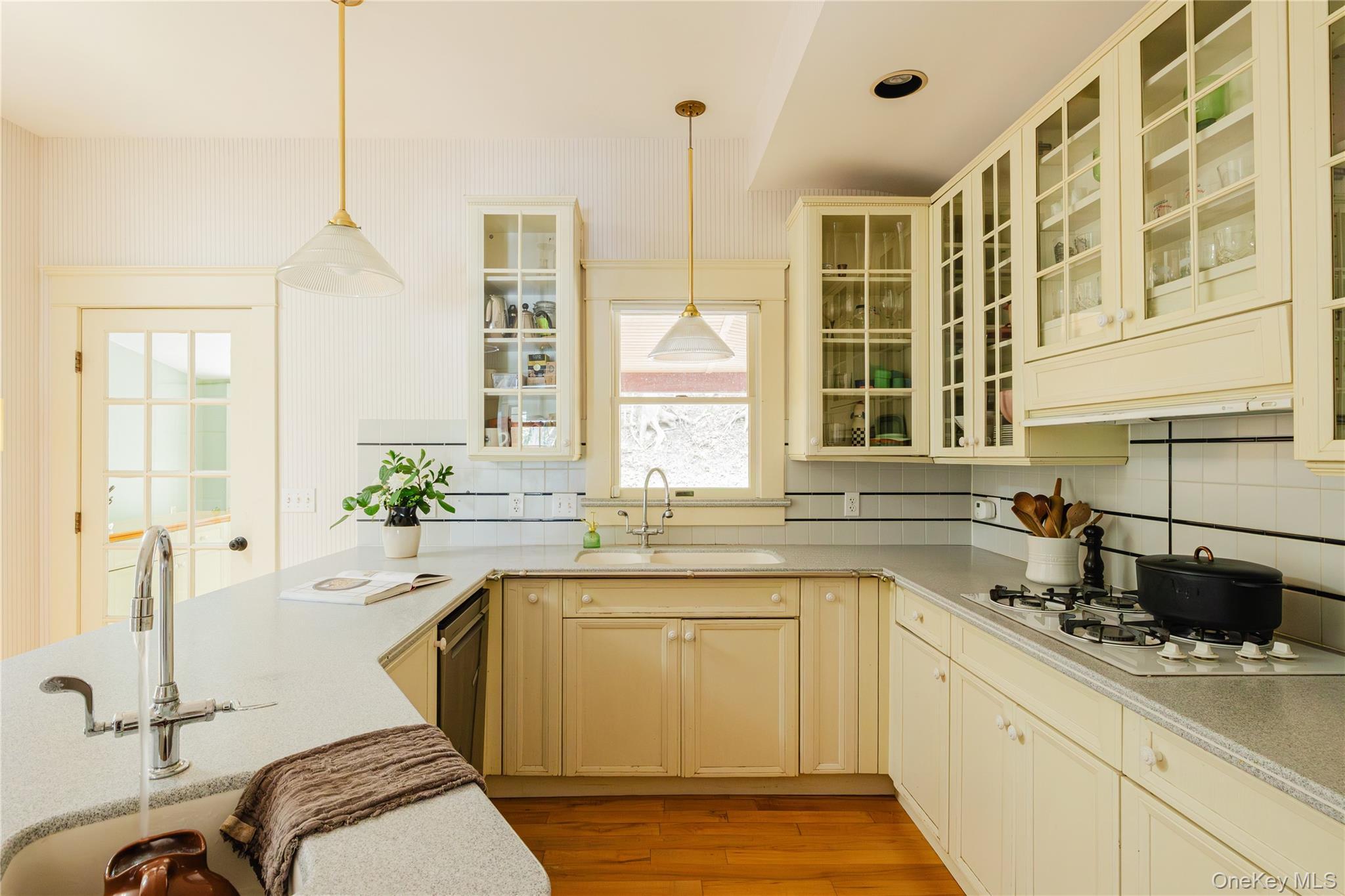 Single Family 1st  Out Of Area, NY 12033, MLS-1004859-21
