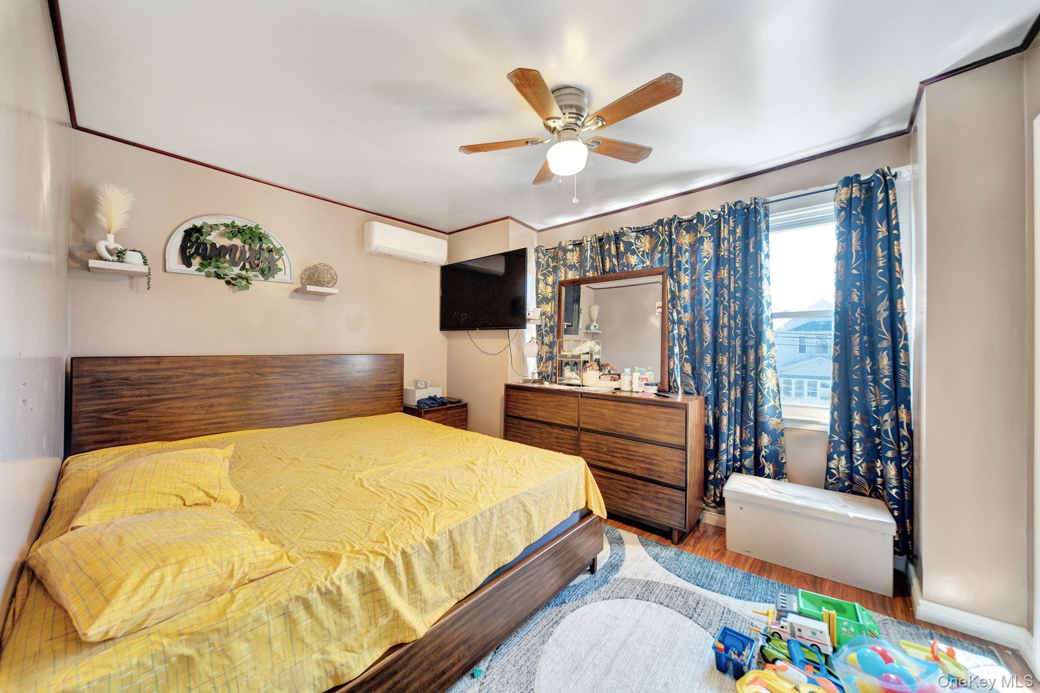 Single Family 214th Queens, NY 11428, MLS-1004860-12