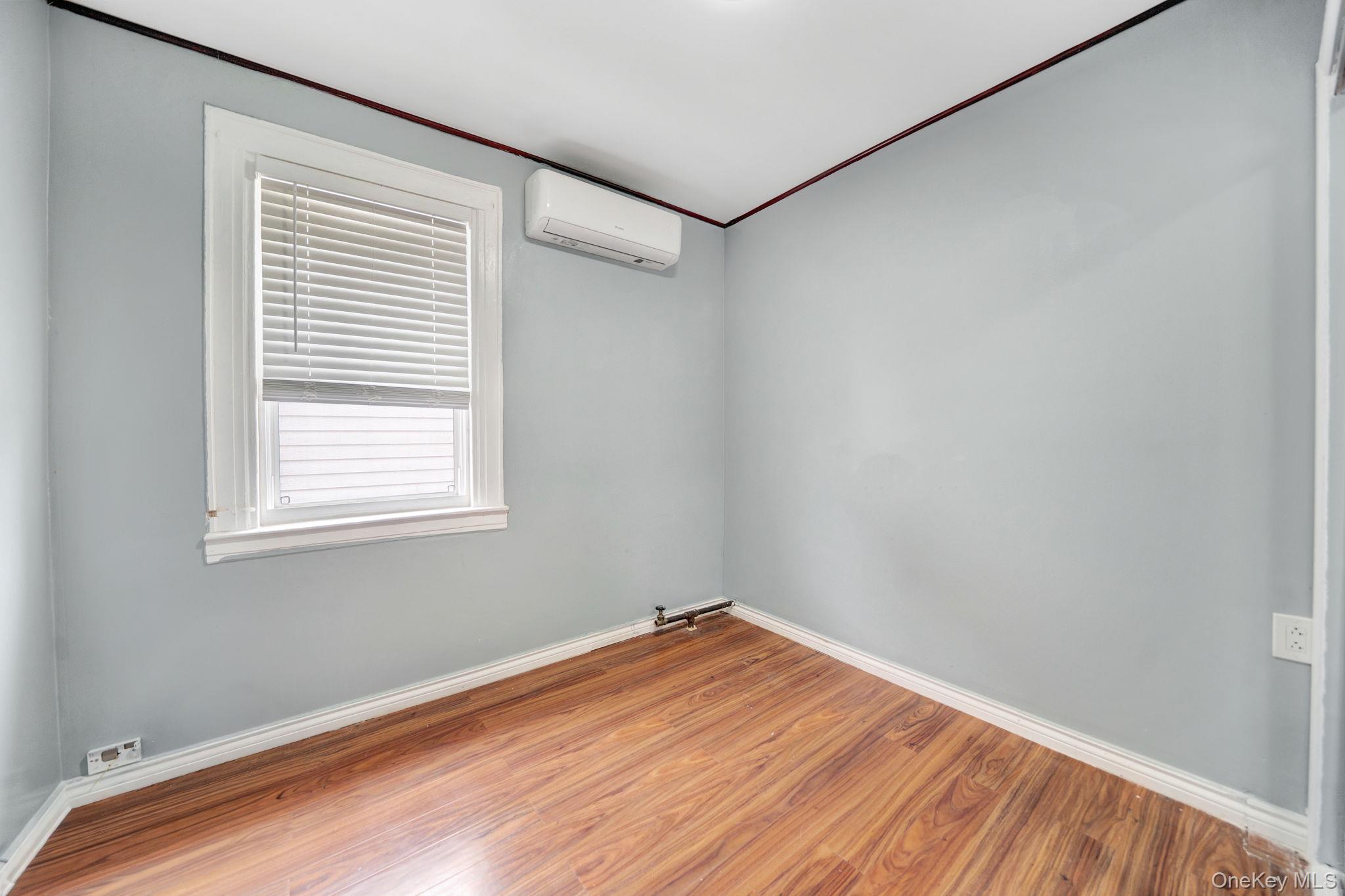 Single Family 214th Queens, NY 11428, MLS-1004860-15