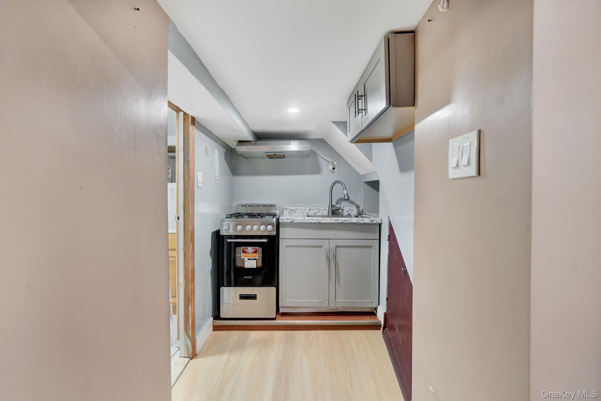 Single Family 214th Queens, NY 11428, MLS-1004860-19