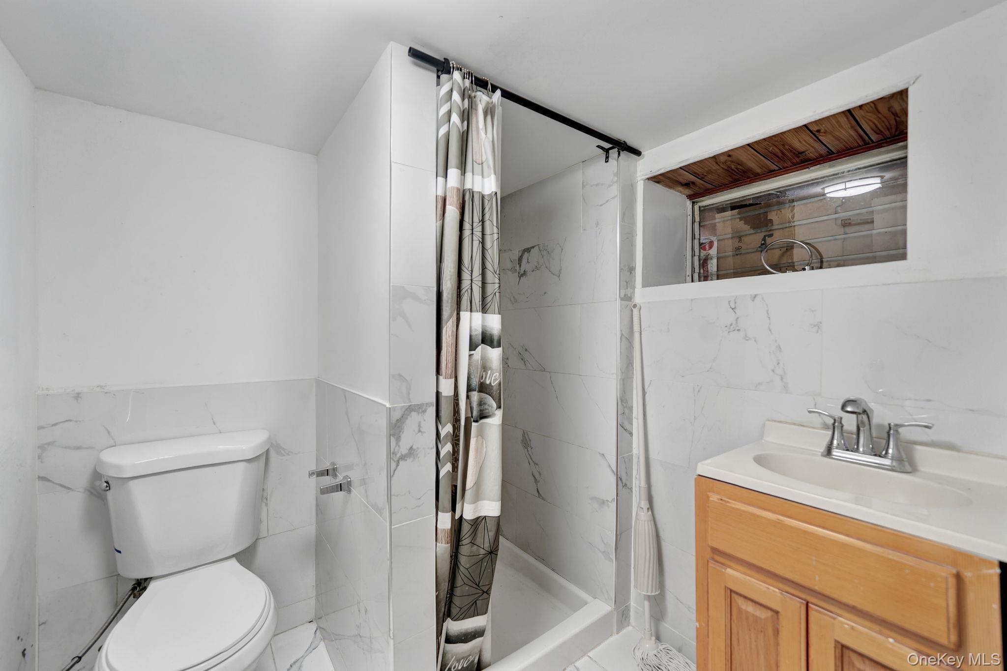 Single Family 214th Queens, NY 11428, MLS-1004860-22