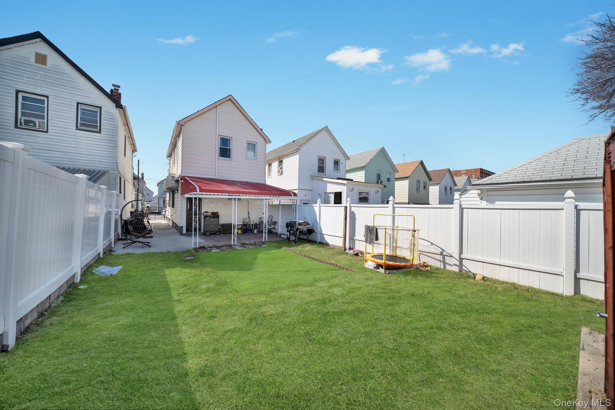 Single Family 214th Queens, NY 11428, MLS-1004860-25