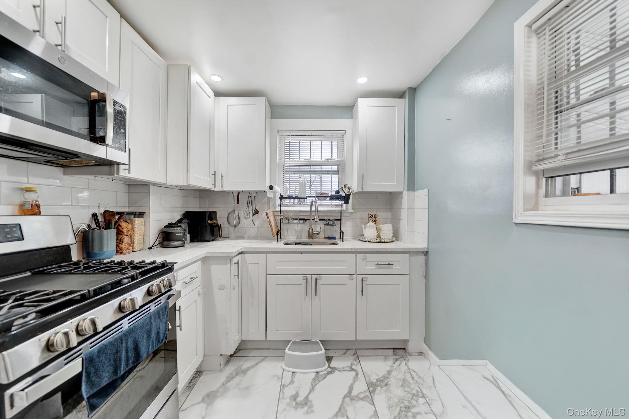 Single Family 214th Queens, NY 11428, MLS-1004860-7