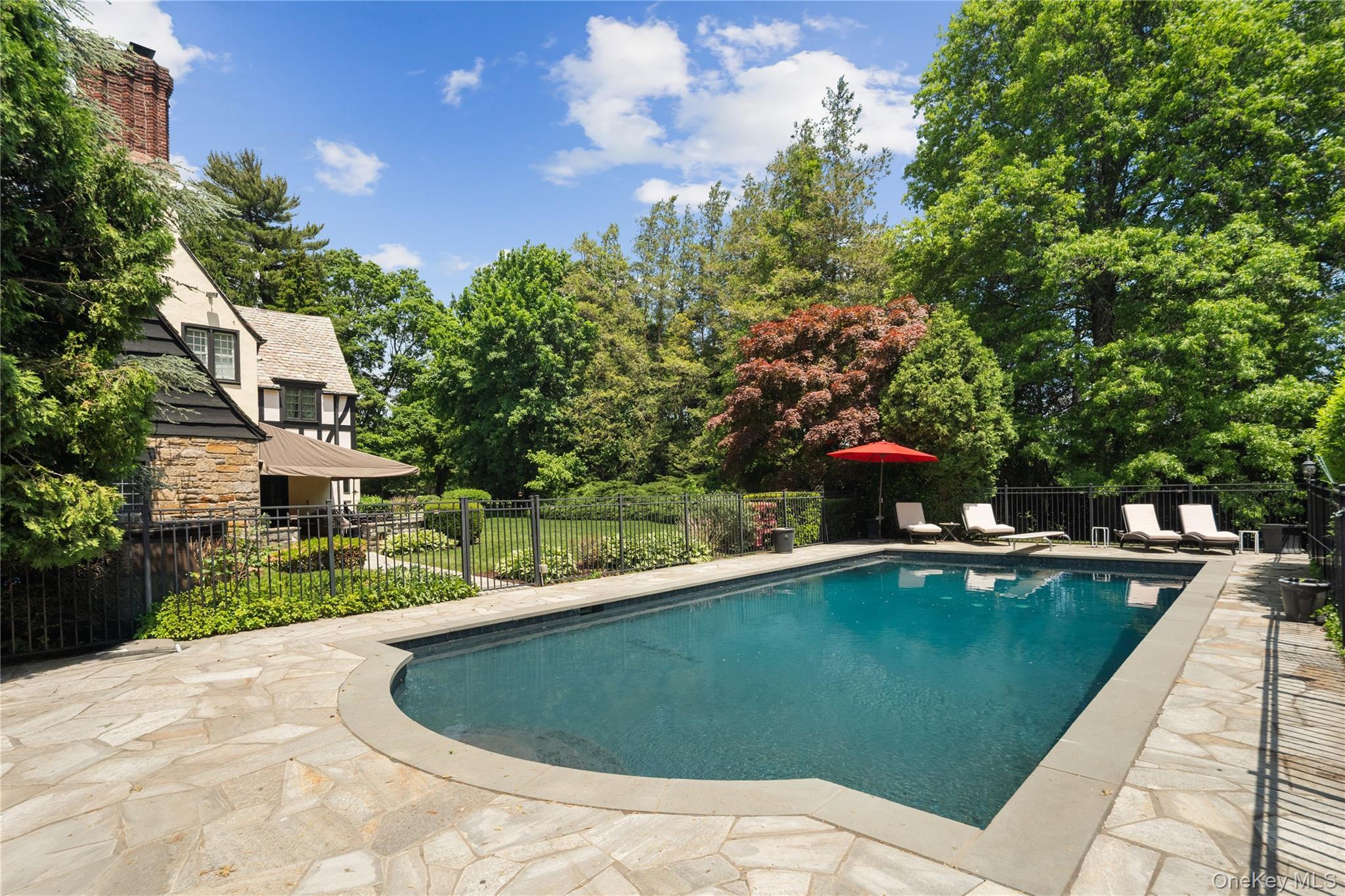 Single Family Hevelyne Road  Westchester County, NY 10523, MLS-1004898-29