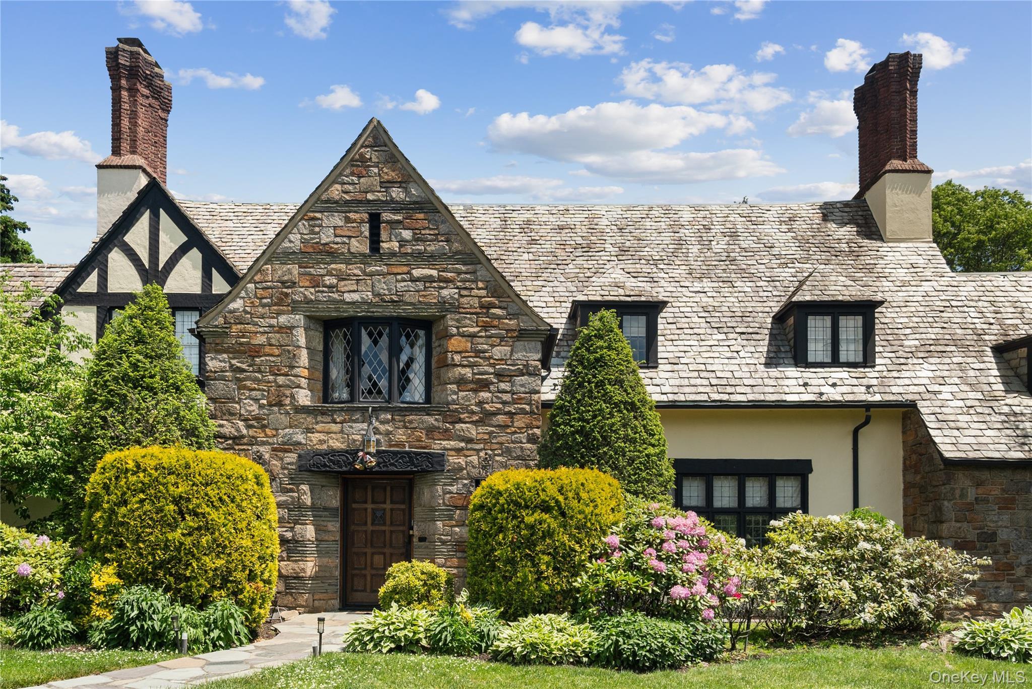 Single Family Hevelyne Road  Westchester County, NY 10523, MLS-1004898-3