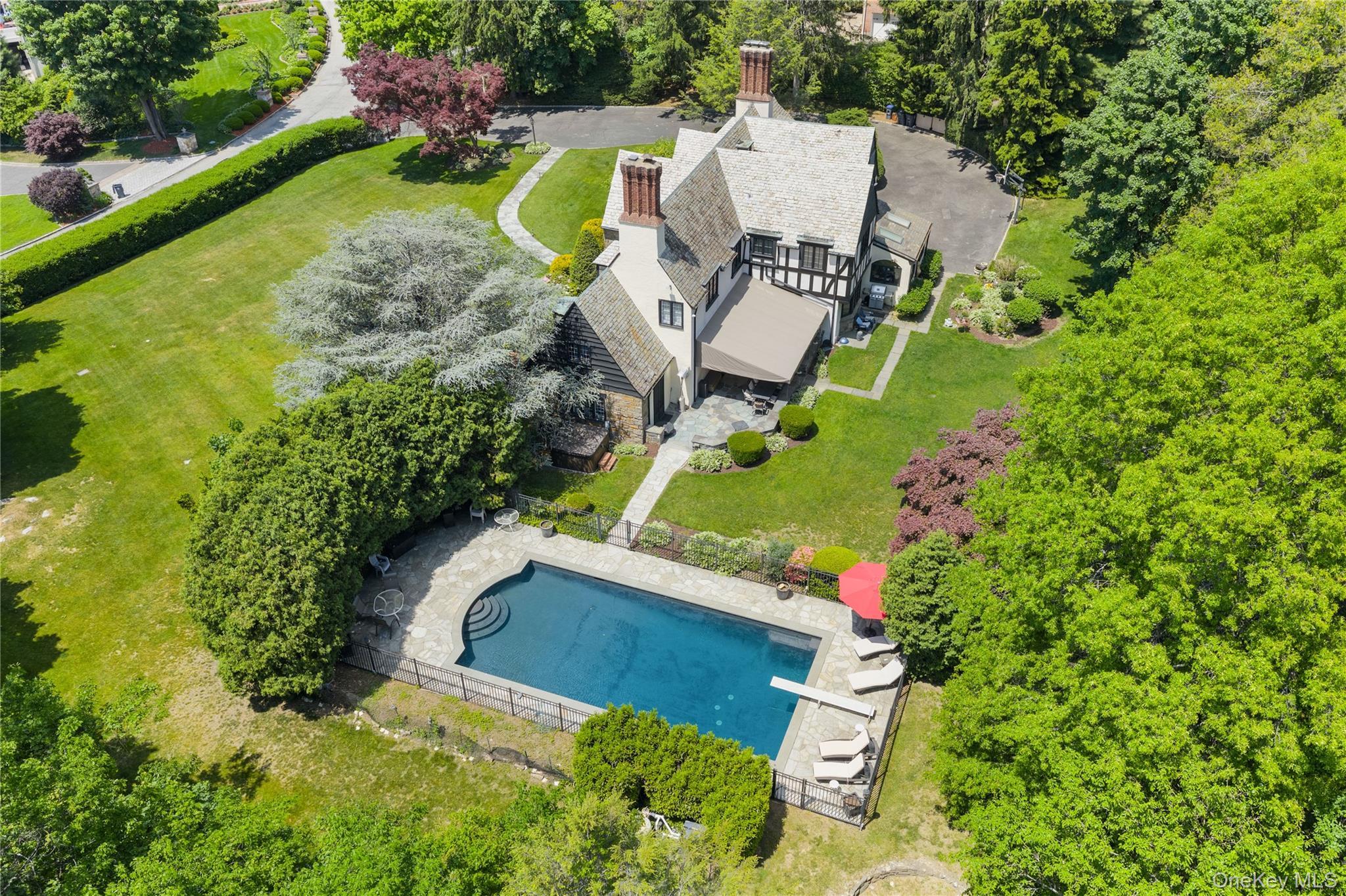 Single Family Hevelyne Road  Westchester County, NY 10523, MLS-1004898-37