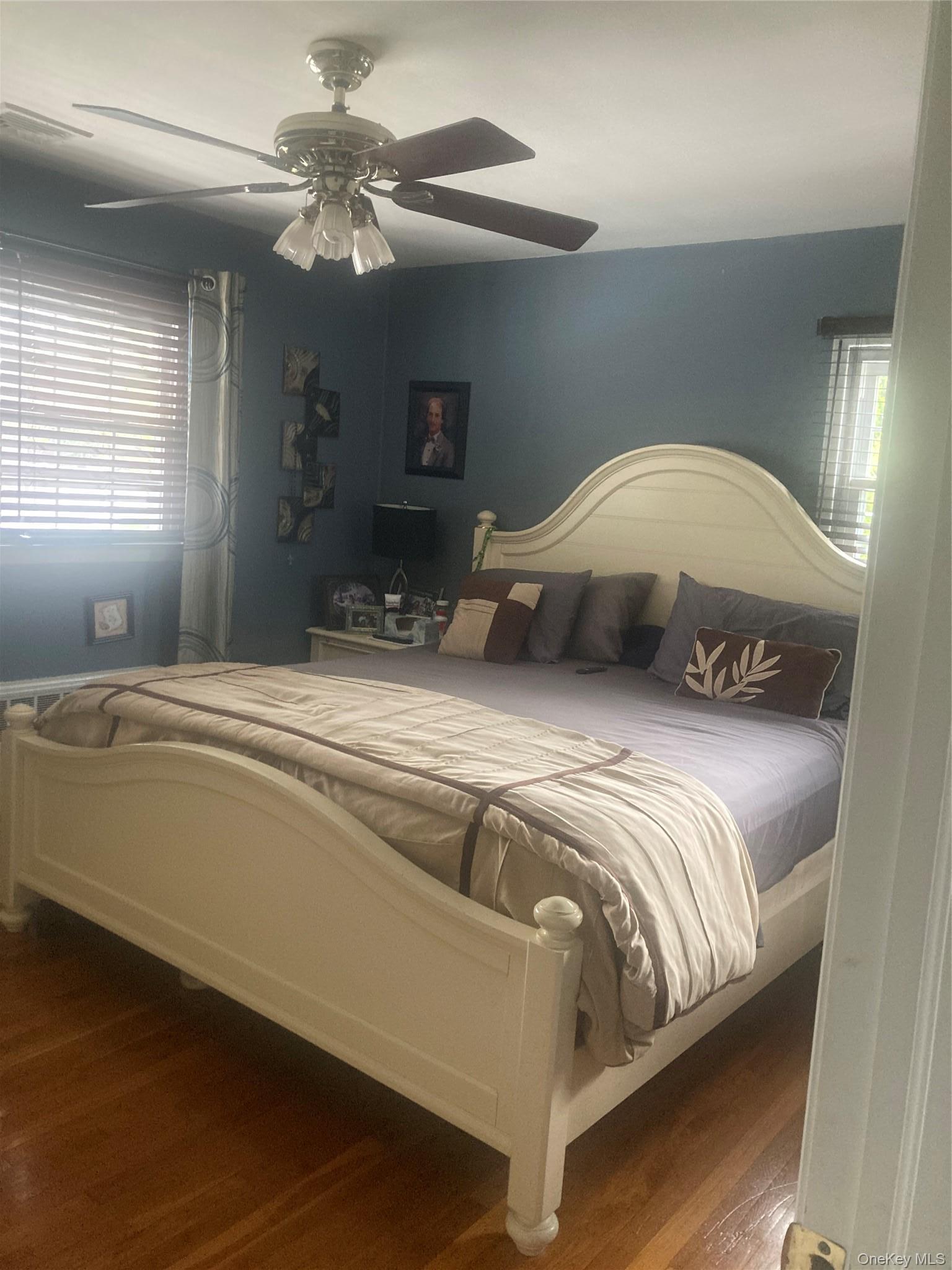 Single Family Terra Lane Nassau County, NY 11710, MLS-1004908-16