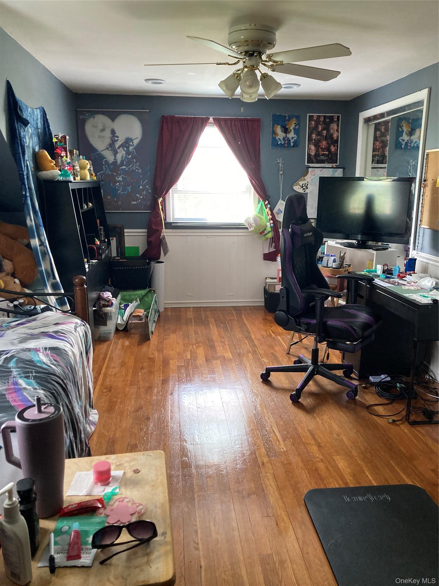 Single Family Terra Lane Nassau County, NY 11710, MLS-1004908-20