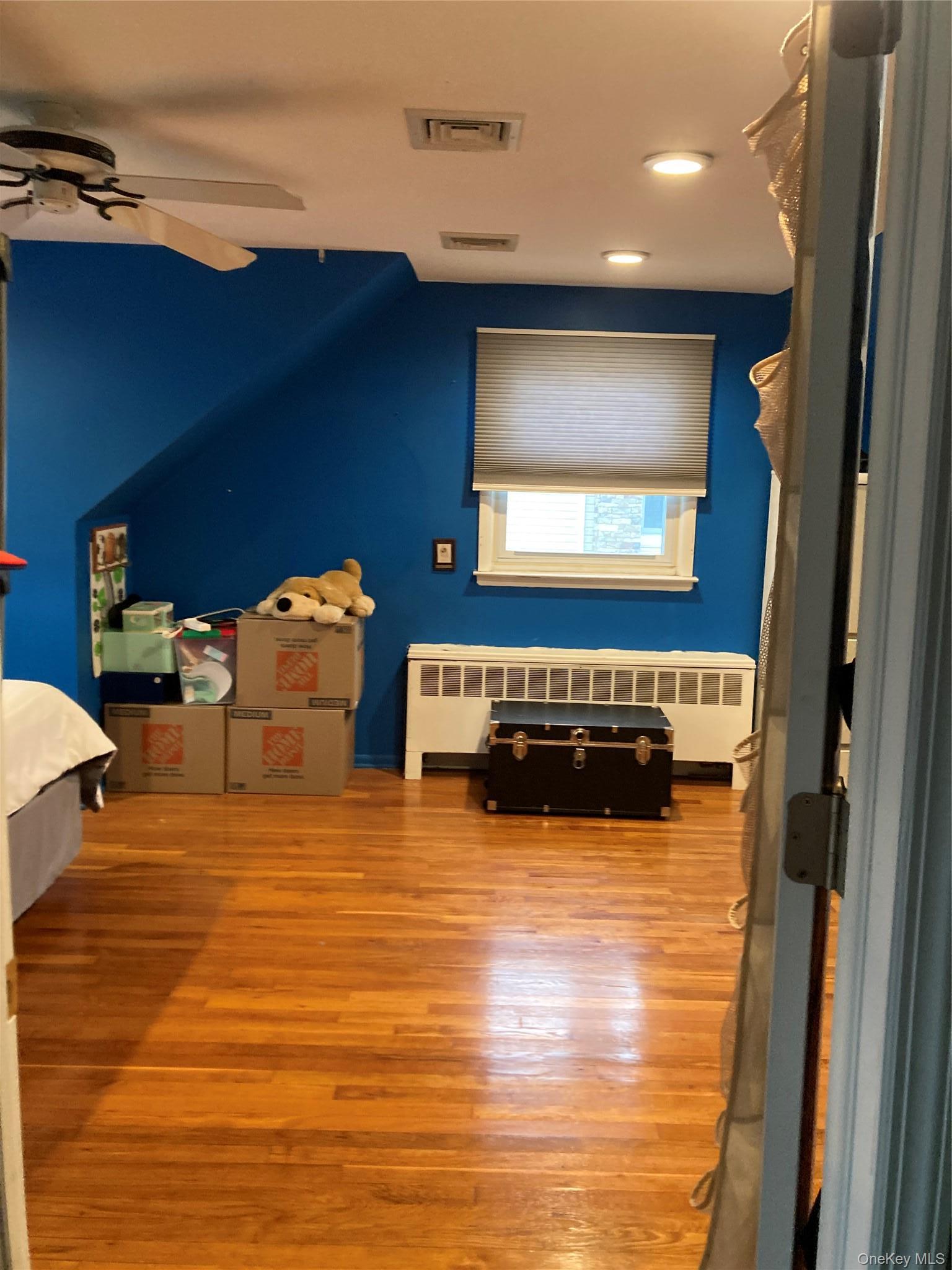 Single Family Terra Lane Nassau County, NY 11710, MLS-1004908-22