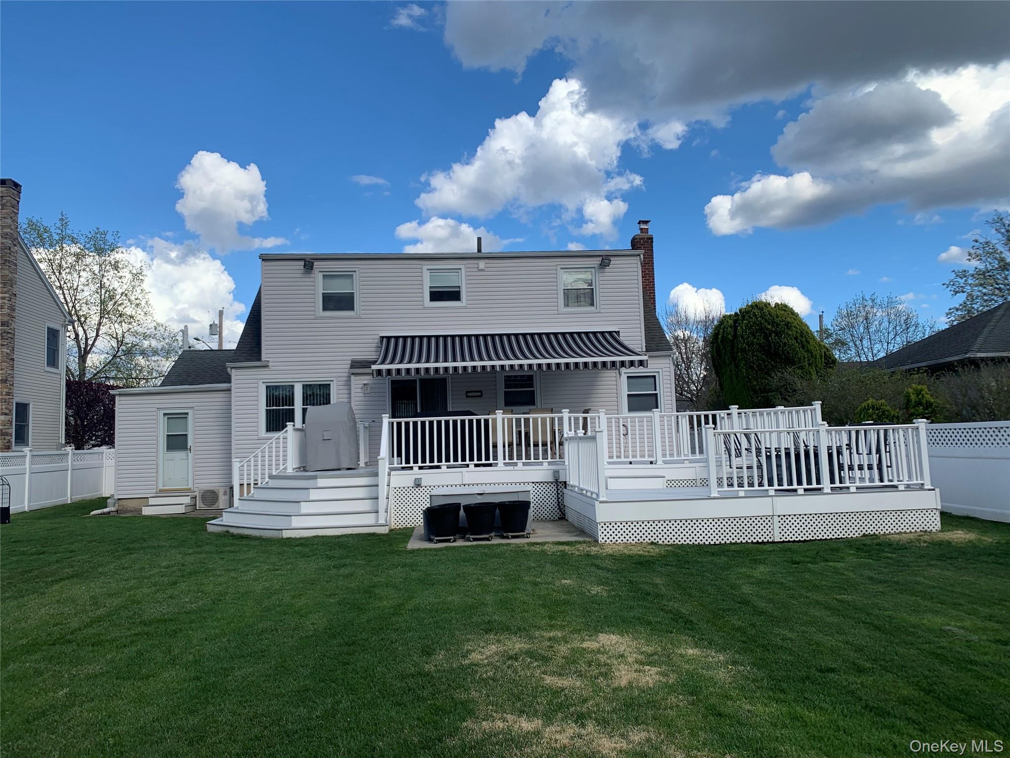 Single Family Terra Lane Nassau County, NY 11710, MLS-1004908-4