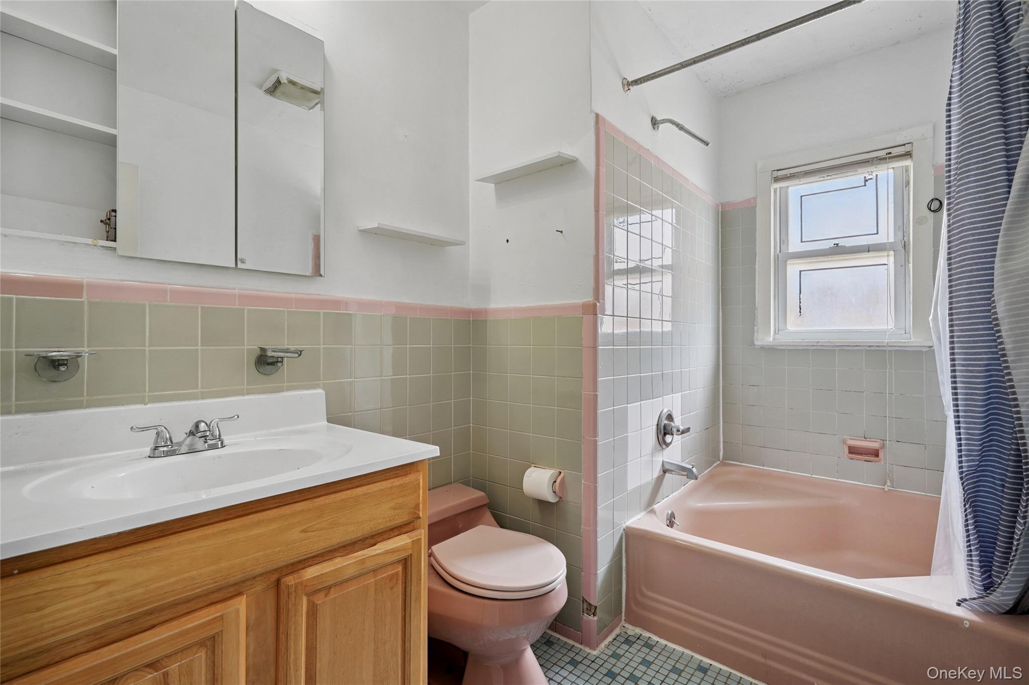 Single Family 221st Street Queens, NY 11361, MLS-1004955-7