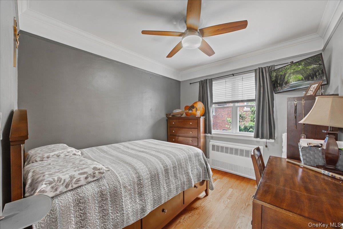 Single Family Lydig  Bronx, NY 10461, MLS-1004964-20