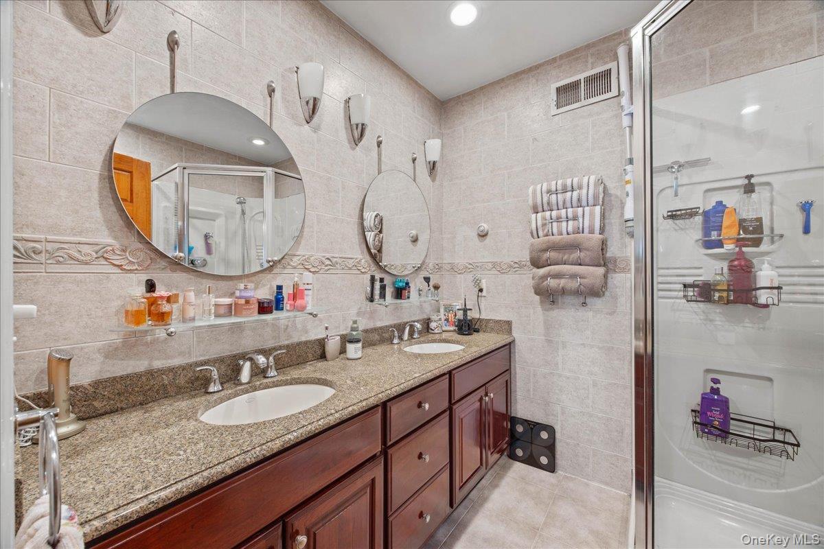 Single Family Lydig  Bronx, NY 10461, MLS-1004964-27