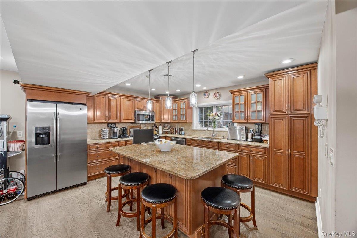 Single Family Lydig  Bronx, NY 10461, MLS-1004964-9