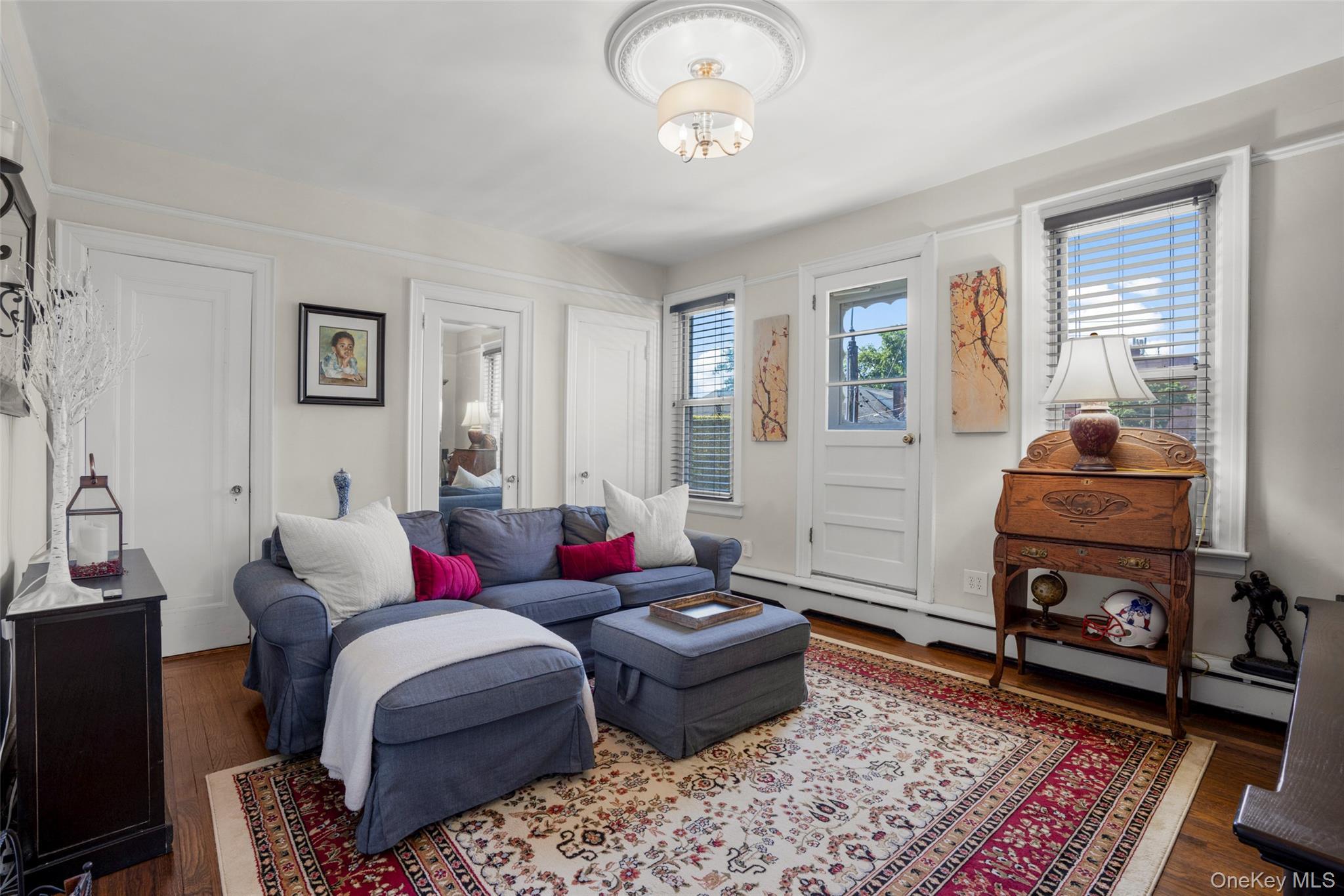 Single Family 235th Bronx, NY 10470, MLS-1005046-17