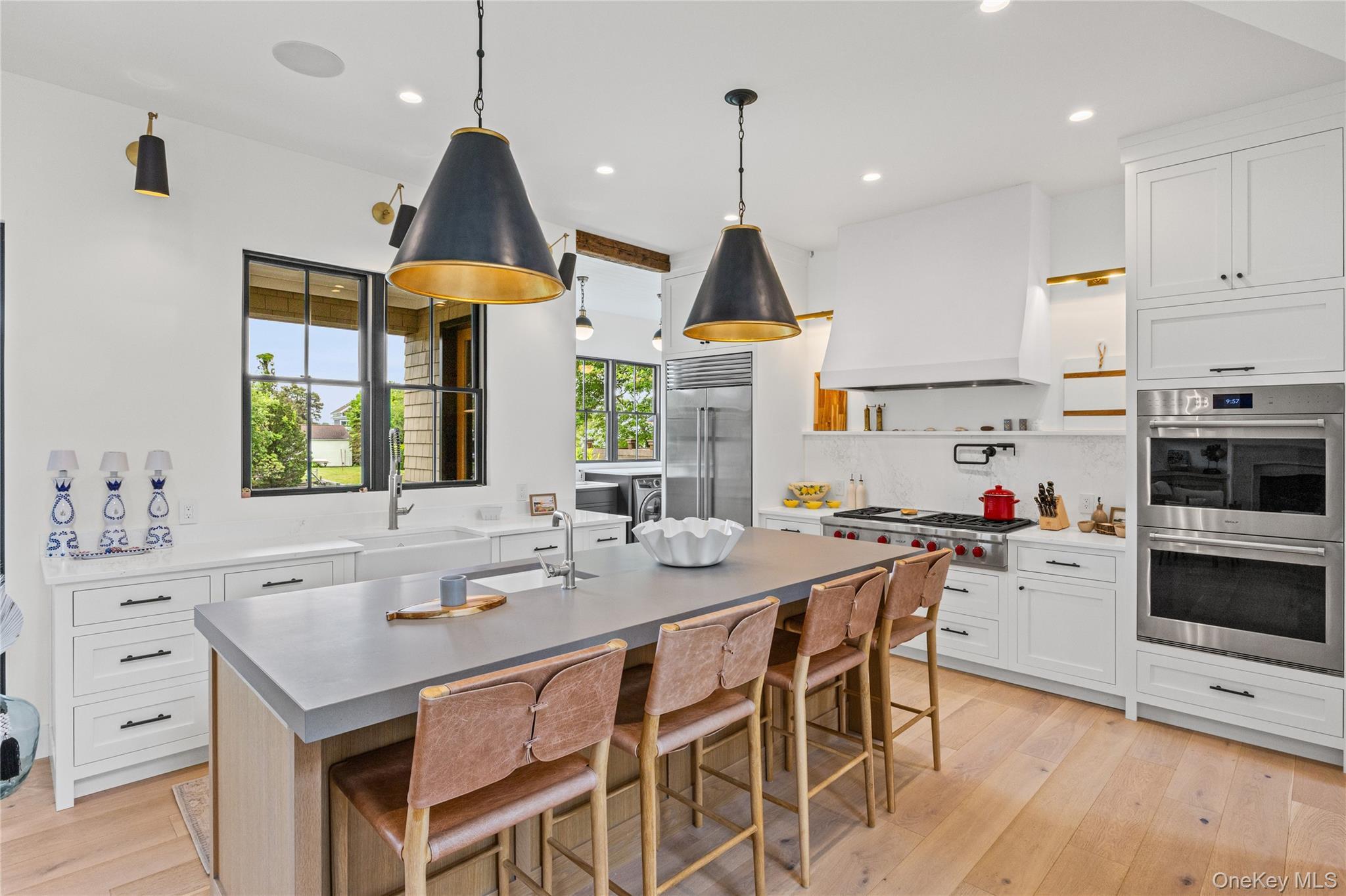 Single Family Williamsburgh Drive Suffolk County, NY 11971, MLS-1005049-12