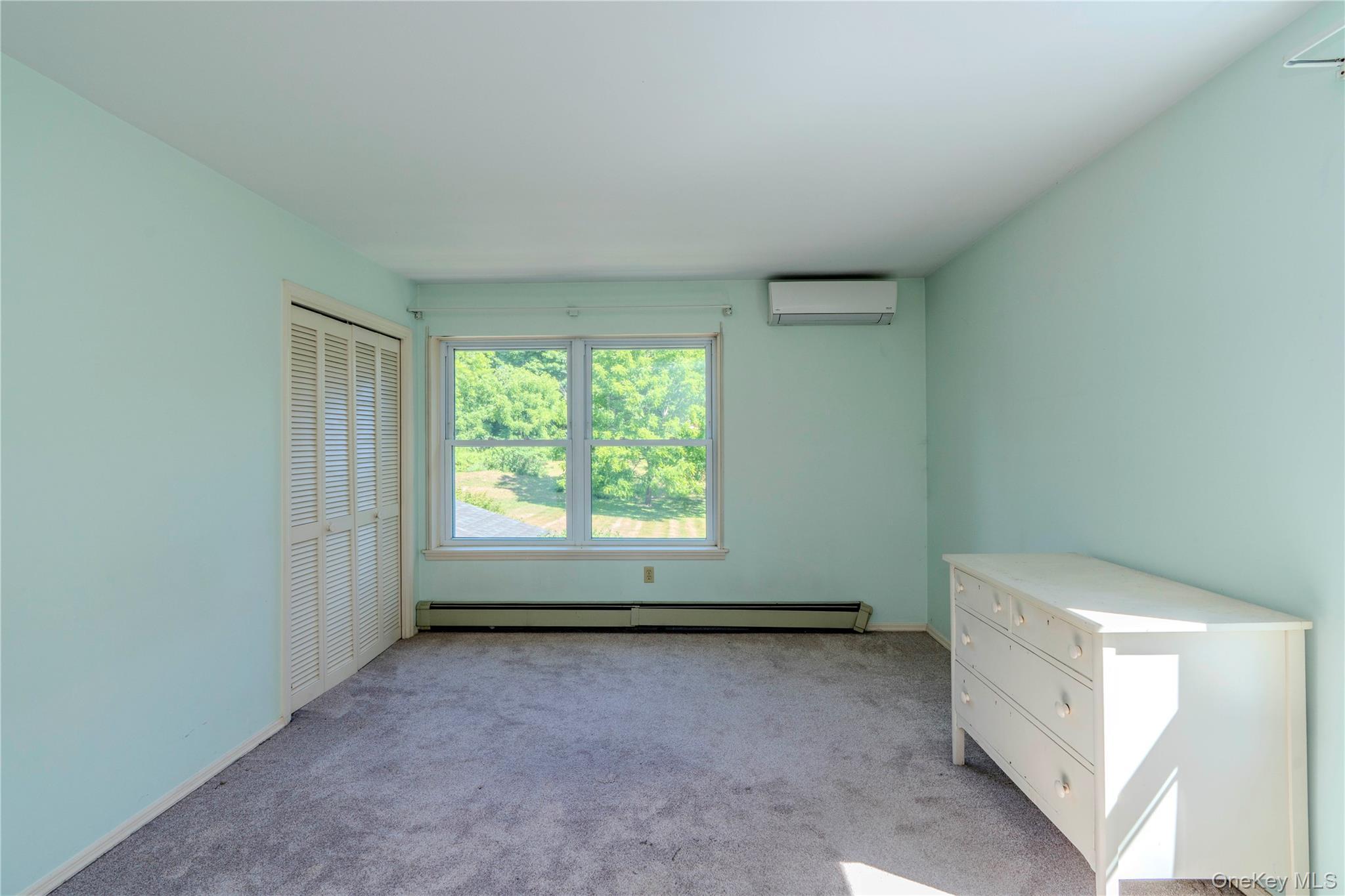 Single Family Goldfinch Drive Dutchess County, NY 12578, MLS-1005051-23