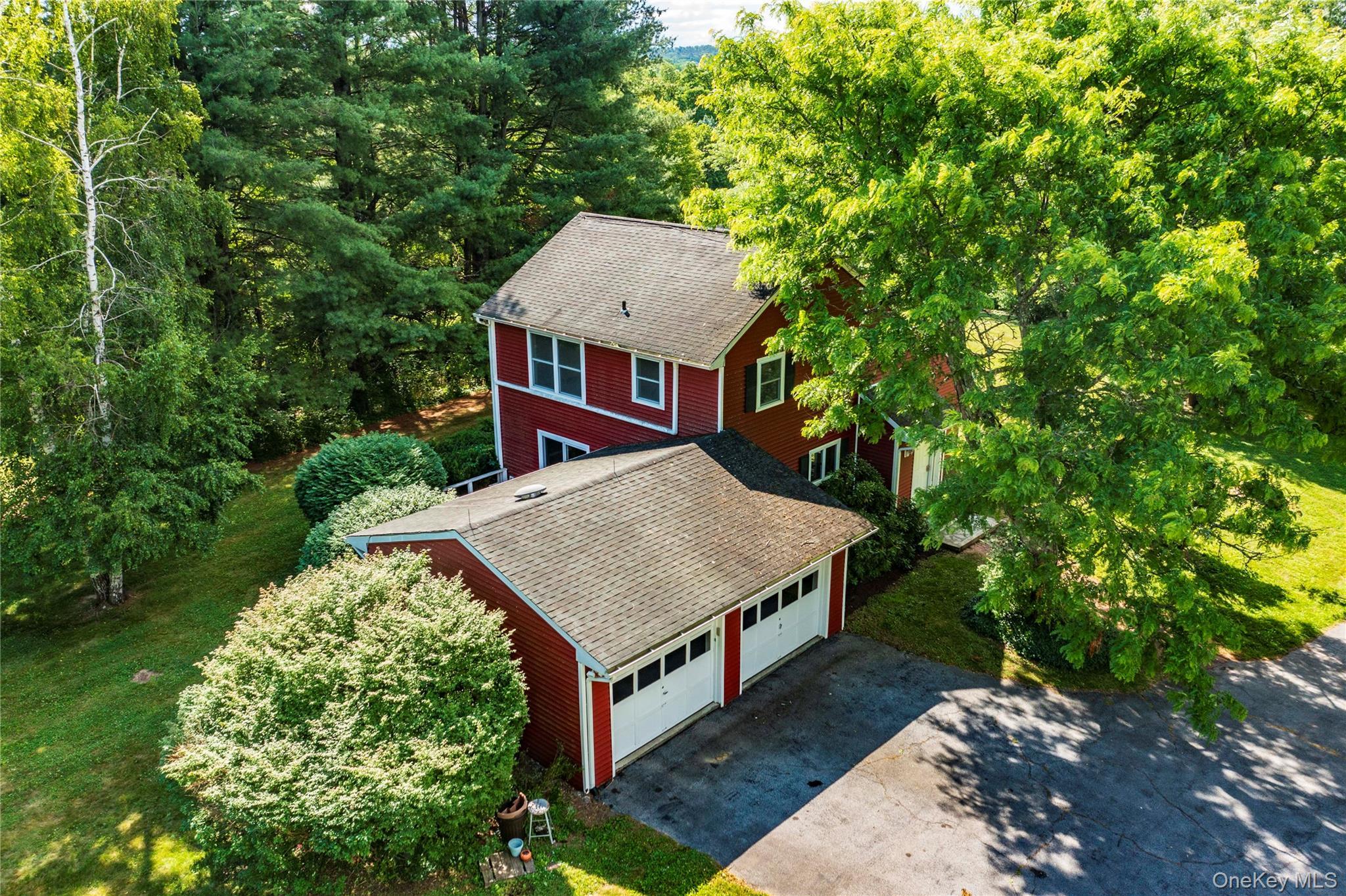 Single Family Goldfinch Drive Dutchess County, NY 12578, MLS-1005051-3