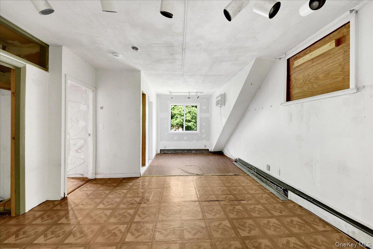 Single Family Cordwood Westchester County, NY 10567, MLS-1005057-14