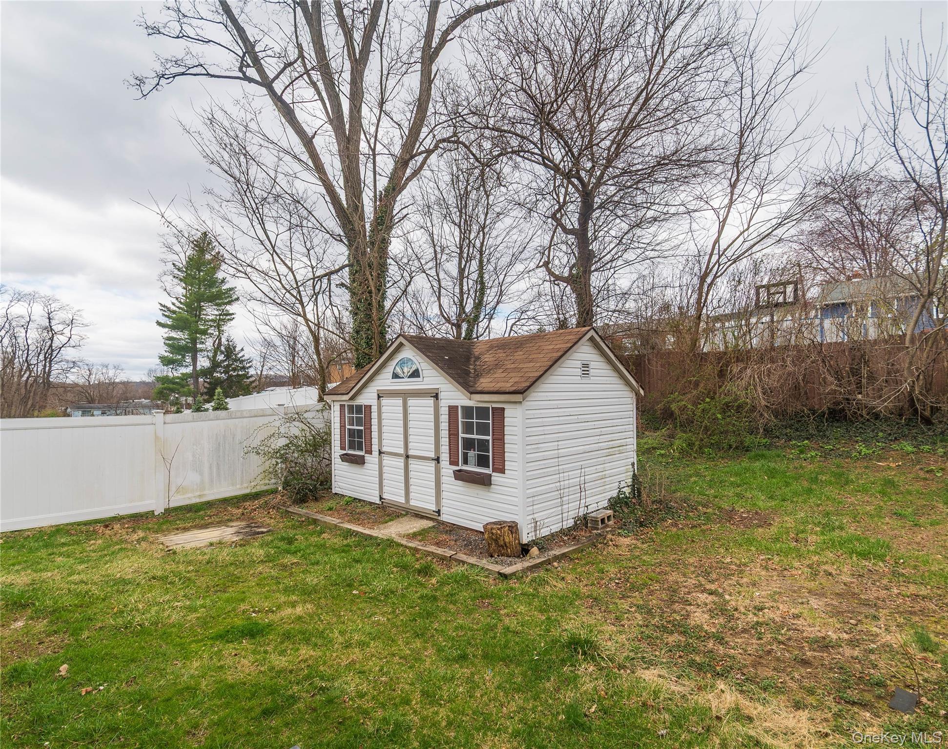 Single Family Lafayette  Orange County, NY 12553, MLS-1005062-10