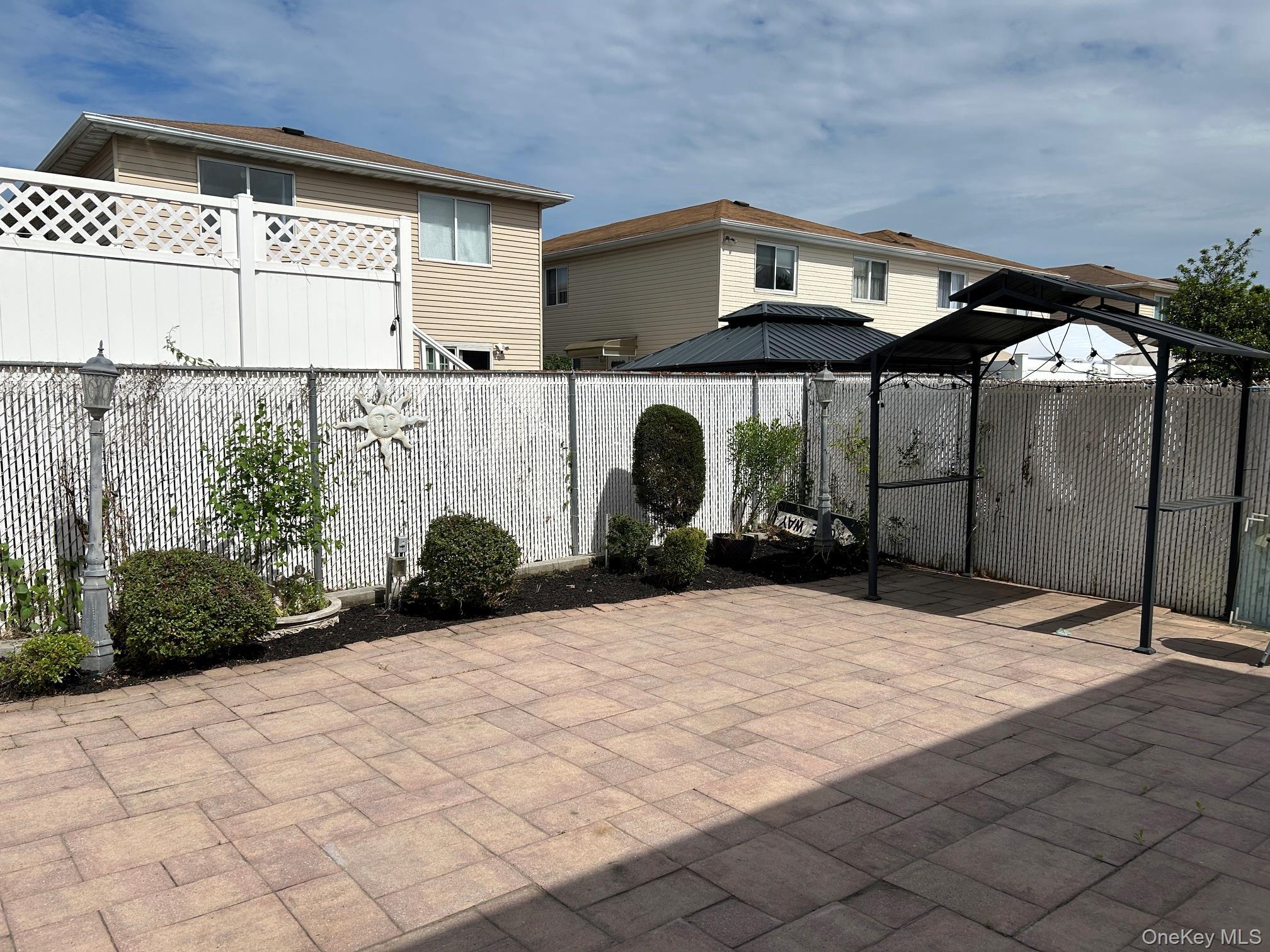Single Family Gervil Street Staten Island, NY 10309, MLS-1005076-14
