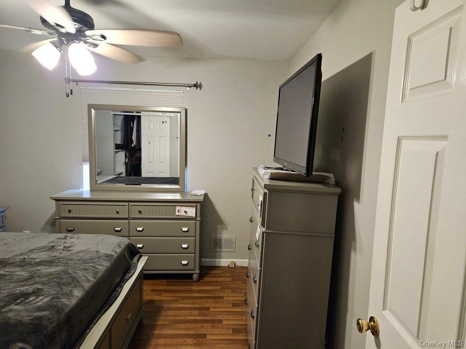 Single Family Gervil Street Staten Island, NY 10309, MLS-1005076-19