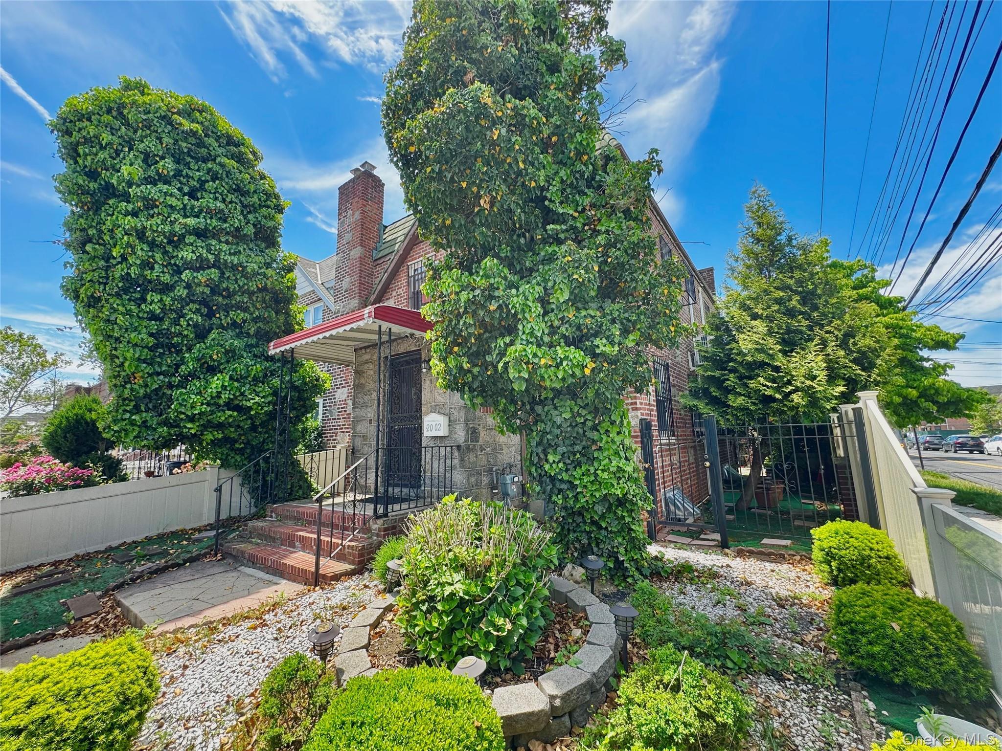 Single Family 150th Street Queens, NY 11357, MLS-1005082-3