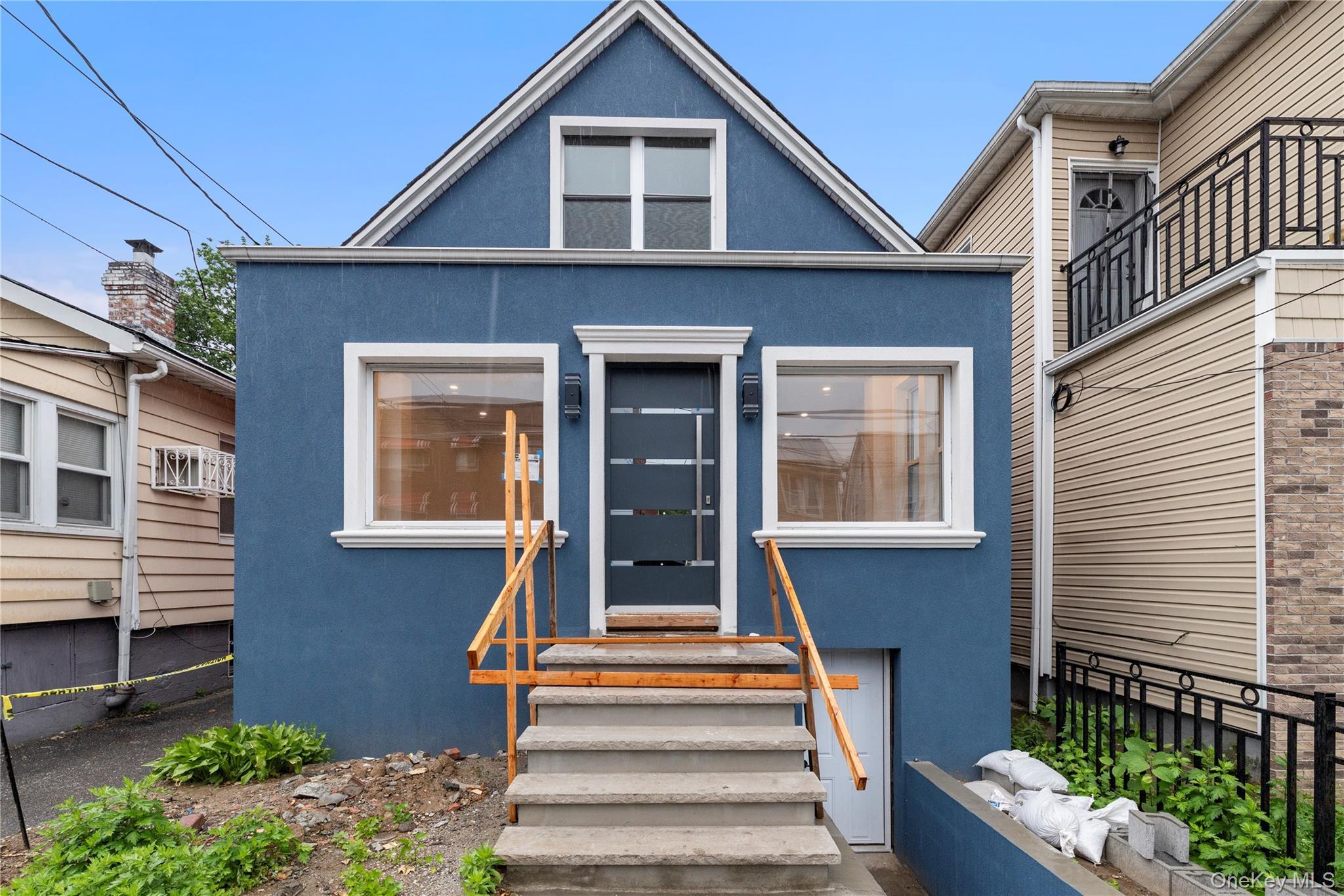 Single Family Ely  Bronx, NY 10469, MLS-1005091-22
