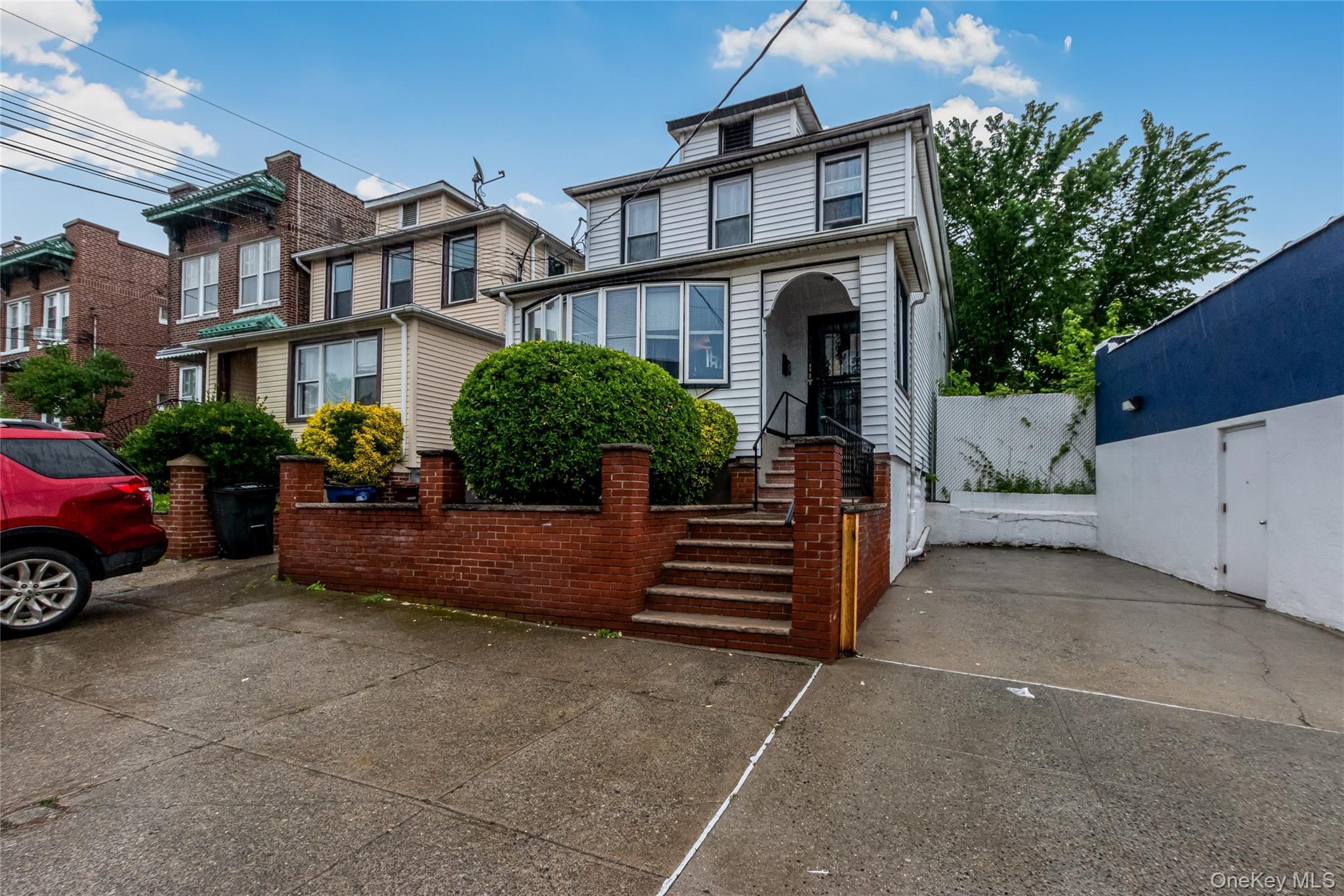 Single Family Harrington  Bronx, NY 10461, MLS-1005101-2