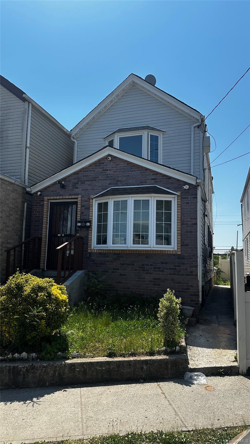 Single Family Dillon Street Queens, NY 11433, MLS-1005132-2