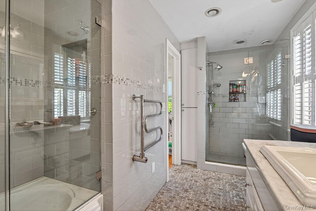 Single Family Pinesbridge Road  Westchester County, NY 10562, MLS-1005133-10