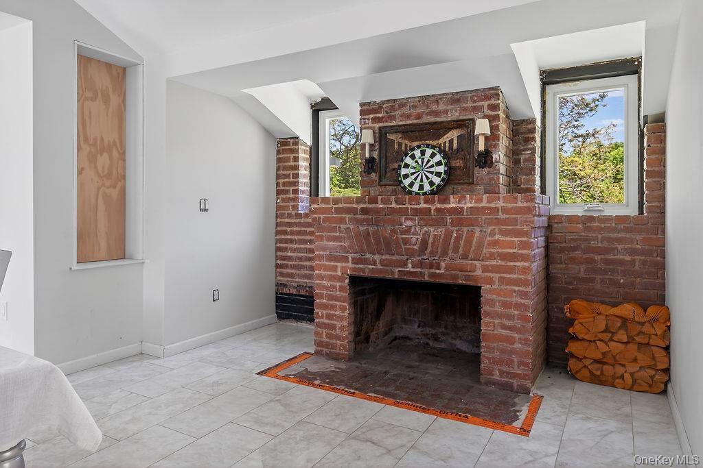 Single Family Pinesbridge Road  Westchester County, NY 10562, MLS-1005133-16