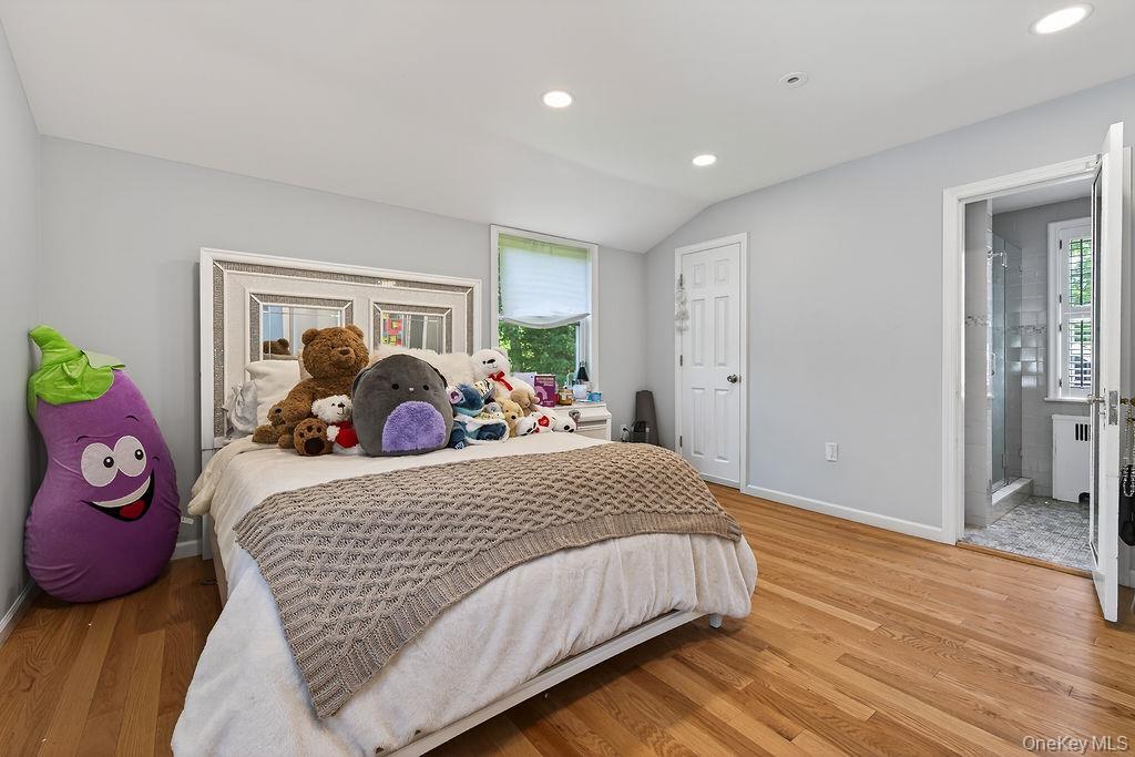 Single Family Pinesbridge Road  Westchester County, NY 10562, MLS-1005133-8
