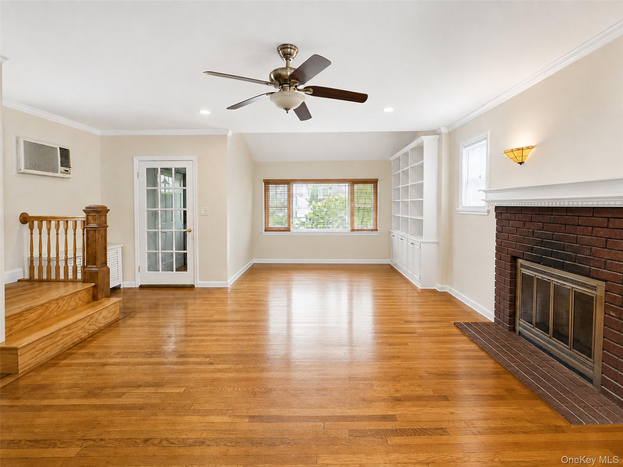 Single Family 172nd Street Queens, NY 11358, MLS-1005138-3