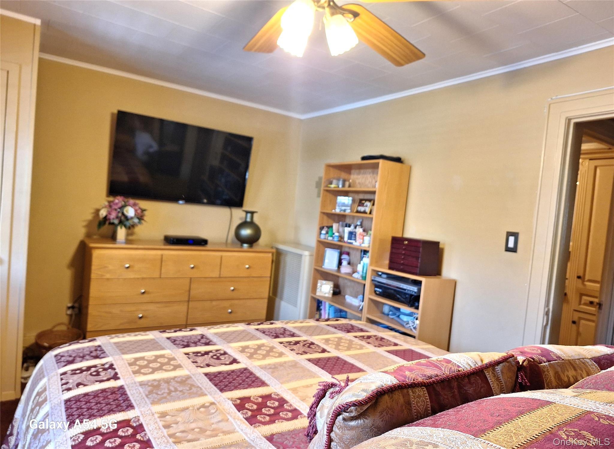 Single Family 96th  Queens, NY 11421, MLS-1005142-18
