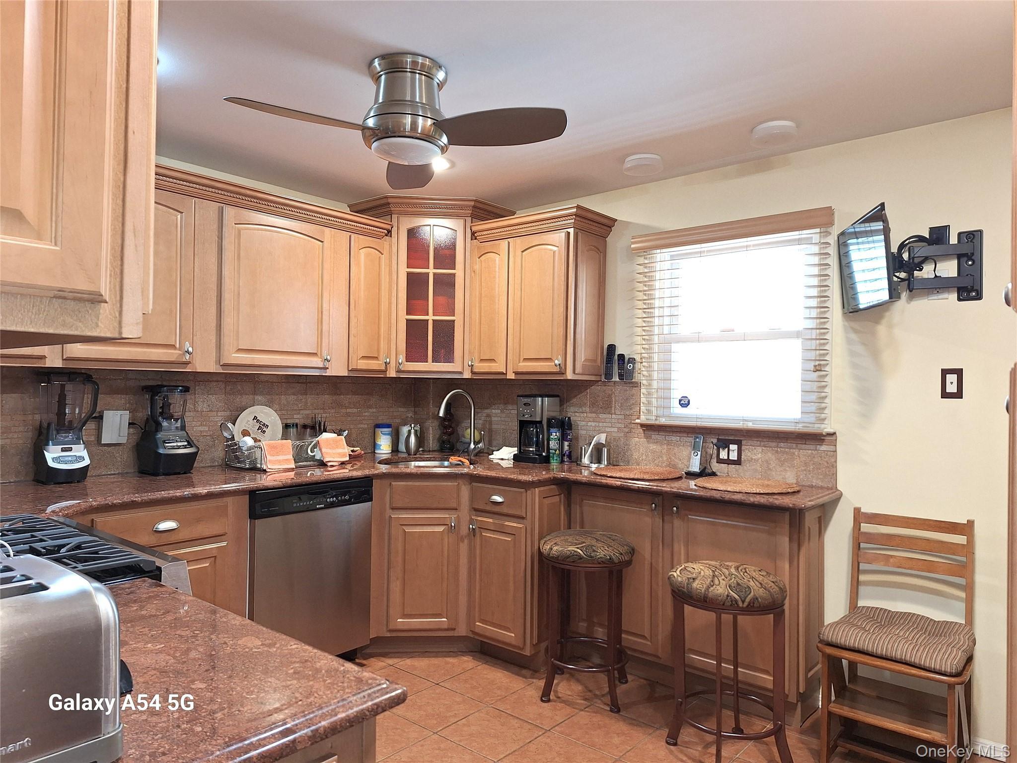 Single Family 96th  Queens, NY 11421, MLS-1005142-6
