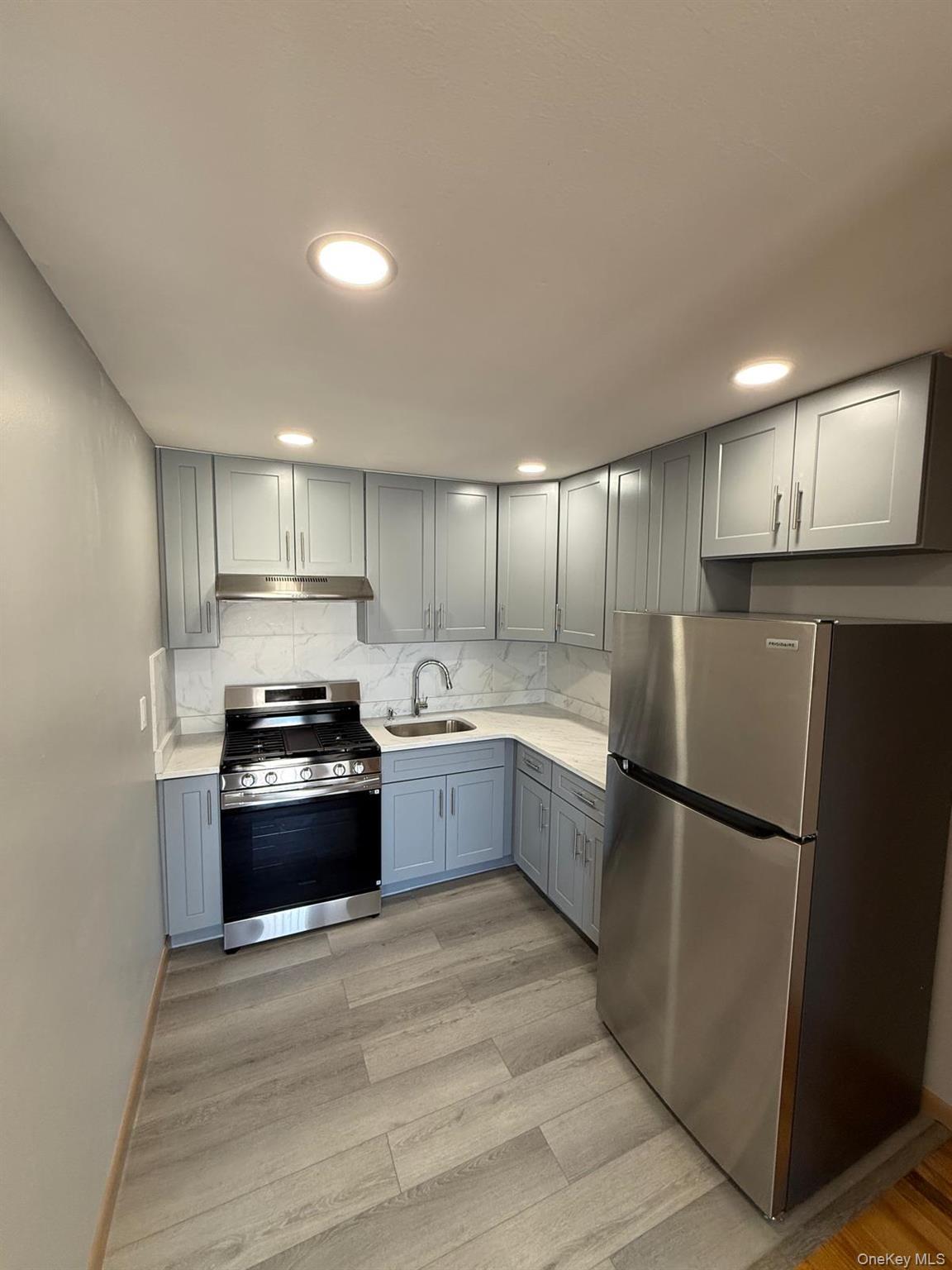 Single Family 94th Avenue Queens, NY 11419, MLS-1005143-12