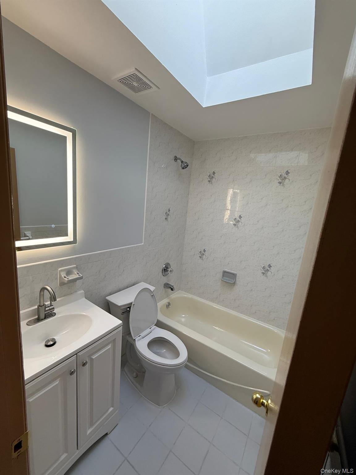 Single Family 94th Avenue Queens, NY 11419, MLS-1005143-14