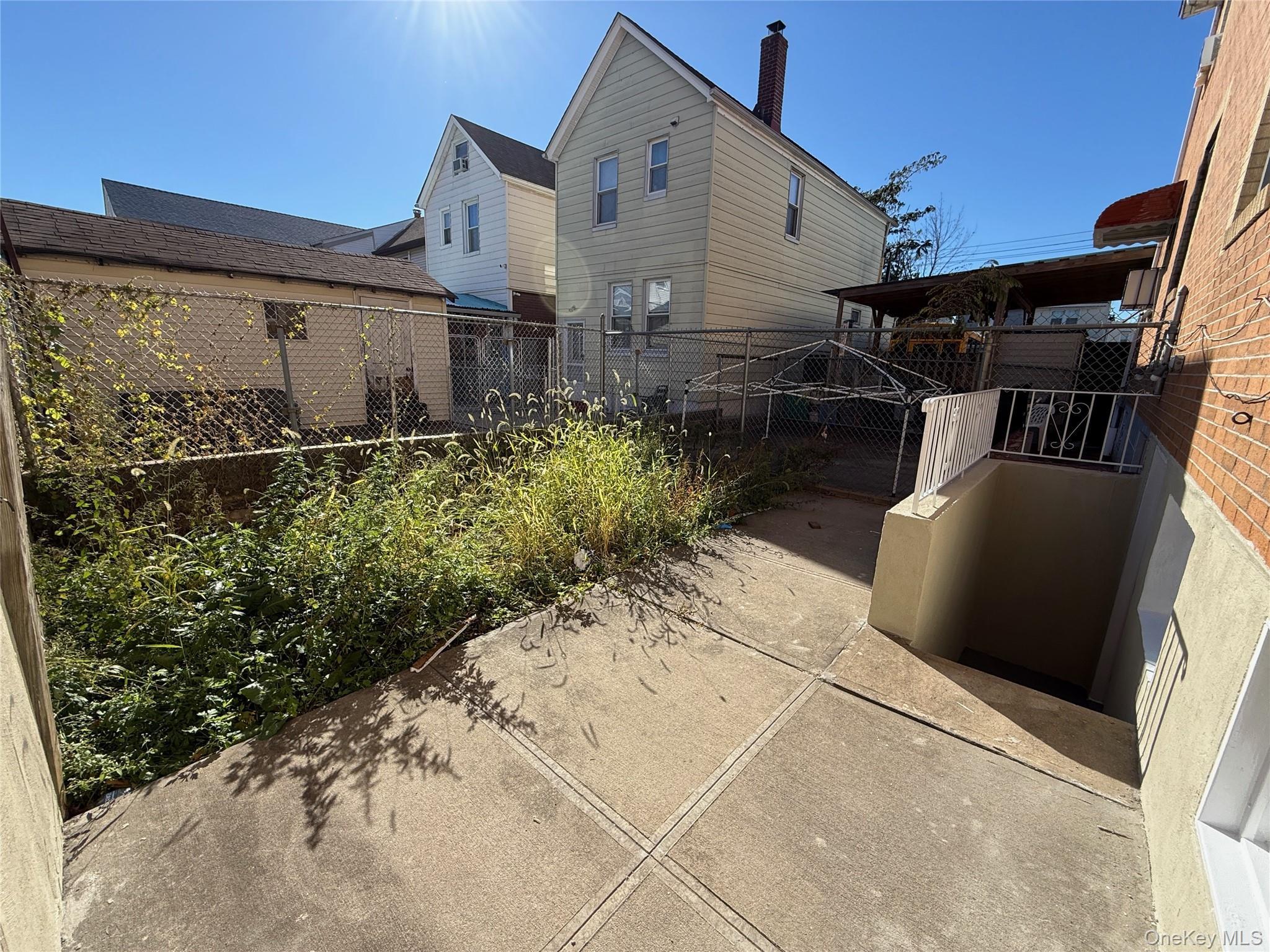 Single Family 94th Avenue Queens, NY 11419, MLS-1005143-17