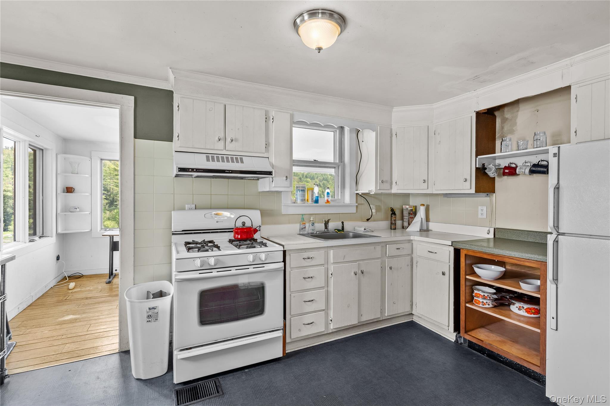 Single Family Pucker Street Warren County, NY 12885, MLS-1005148-20