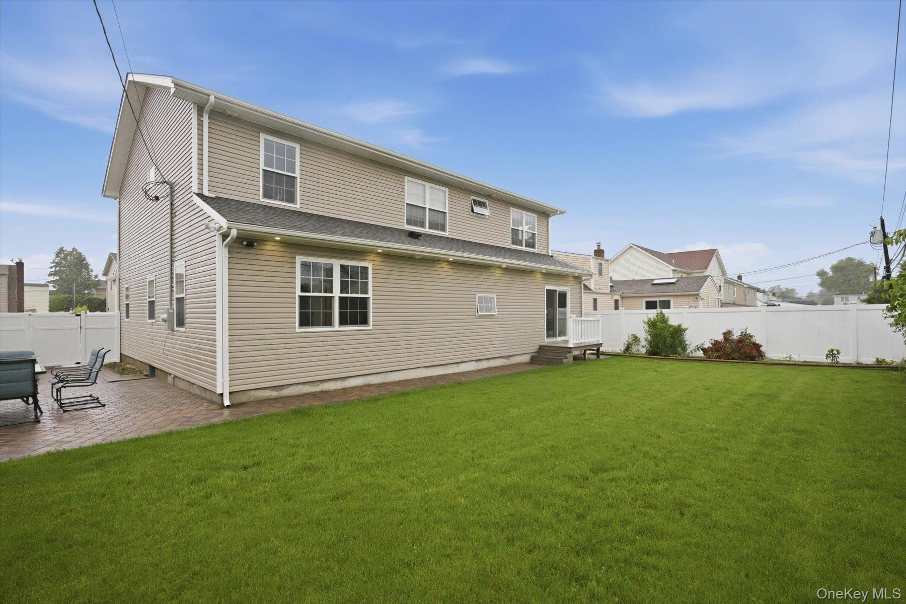 Single Family Raven Street Nassau County, NY 11756, MLS-1005180-27