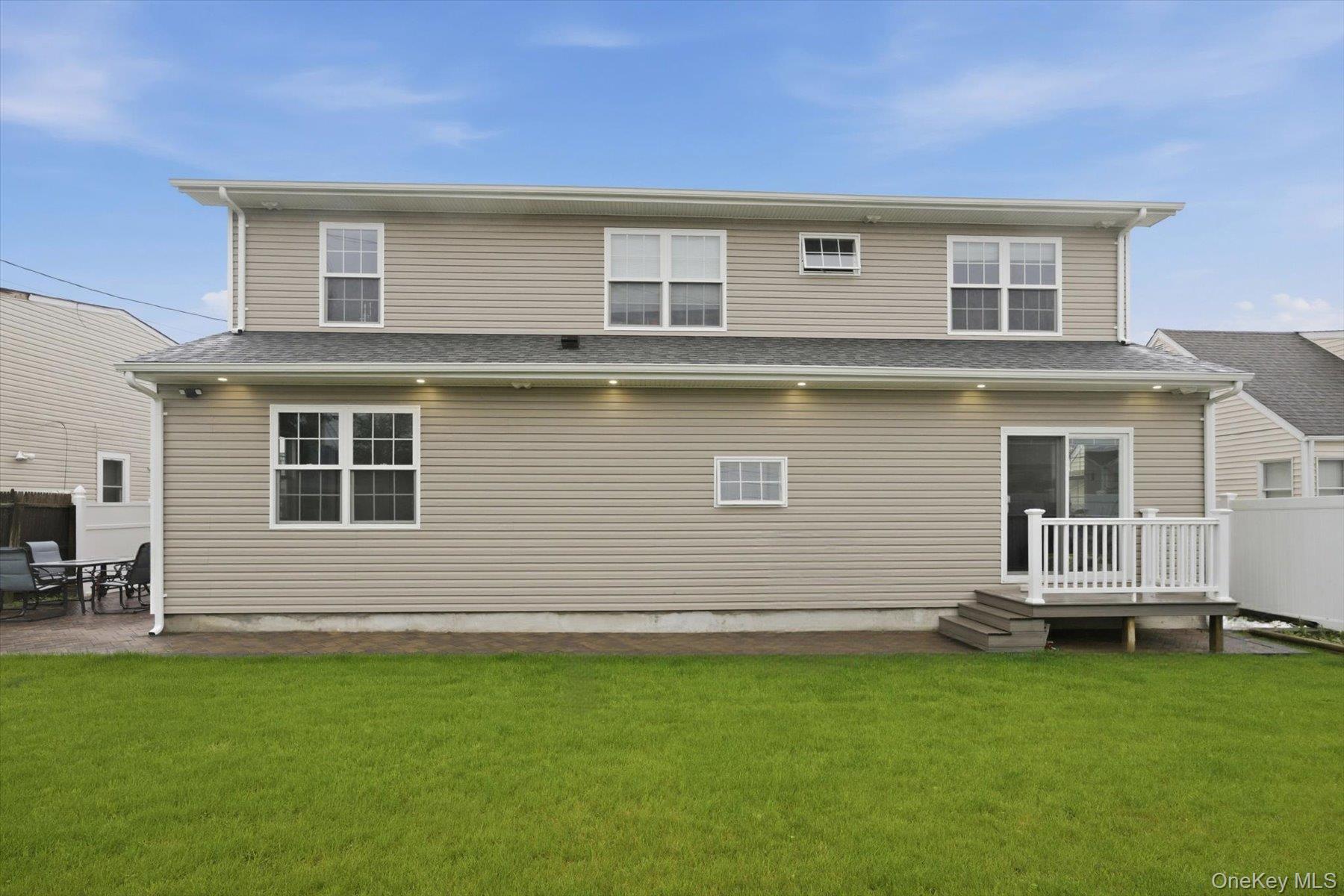 Single Family Raven Street Nassau County, NY 11756, MLS-1005180-28