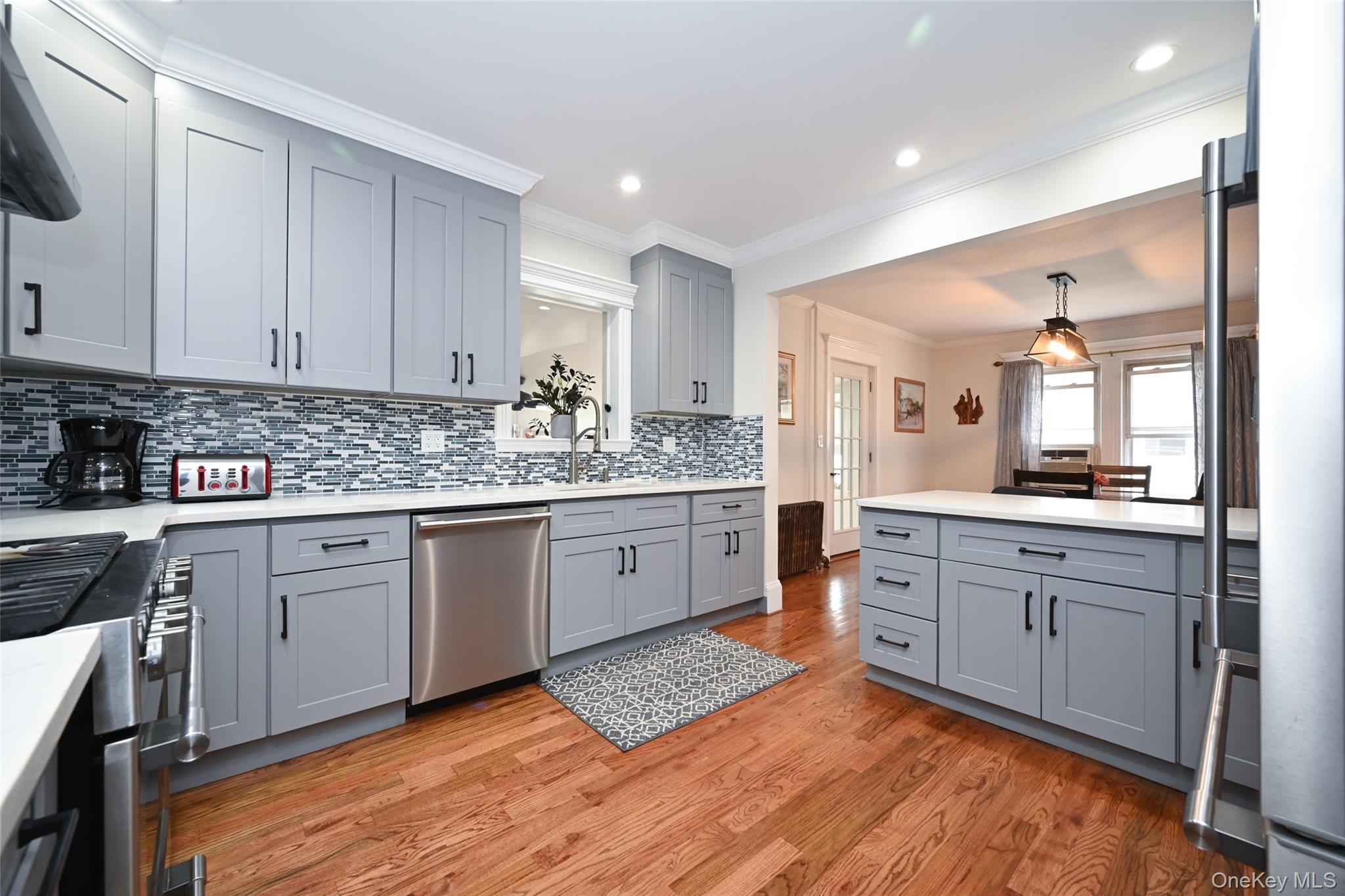 Single Family 101st Avenue Queens, NY 11429, MLS-1005191-15