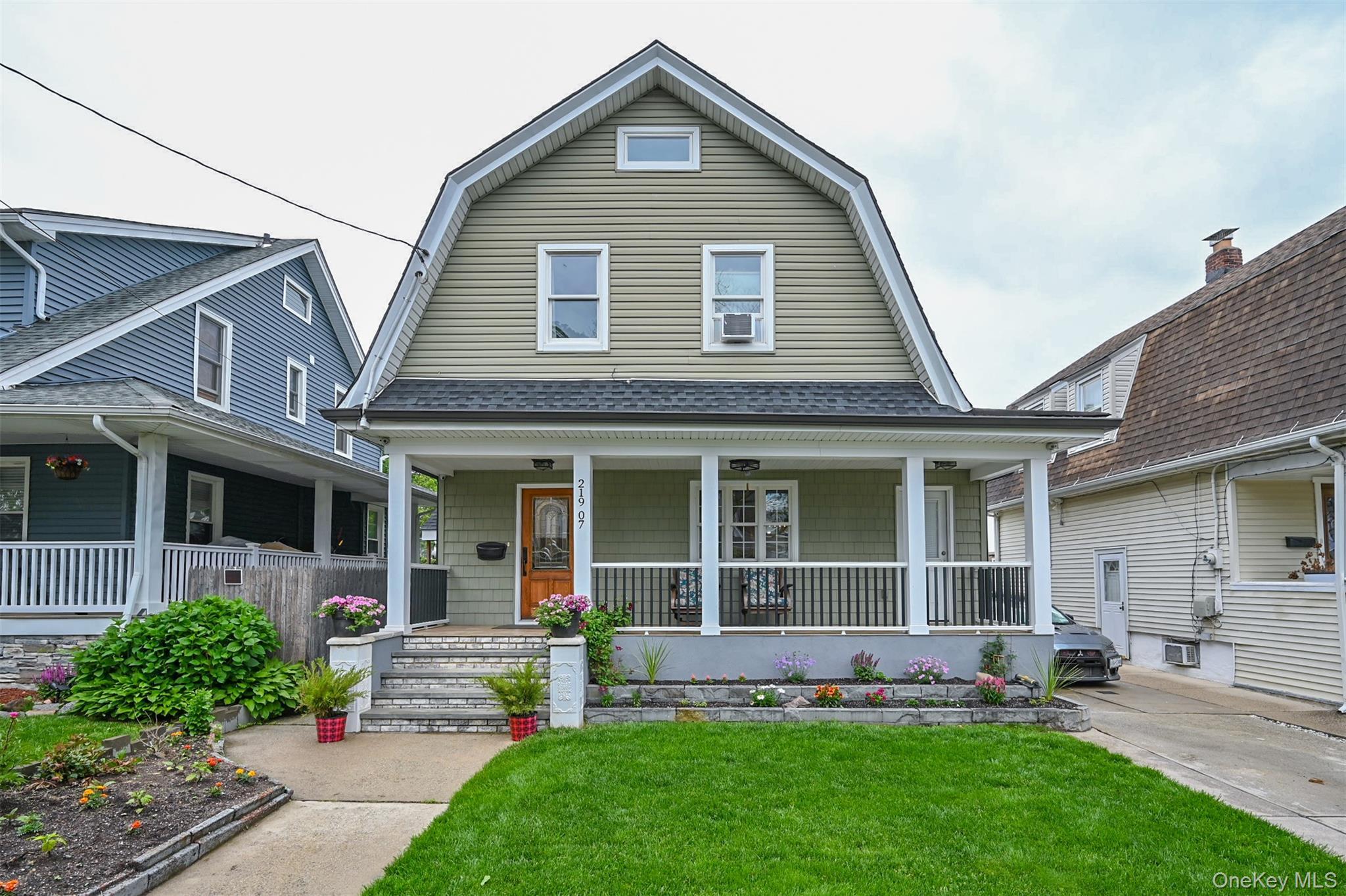 Single Family 101st Avenue Queens, NY 11429, MLS-1005191-2