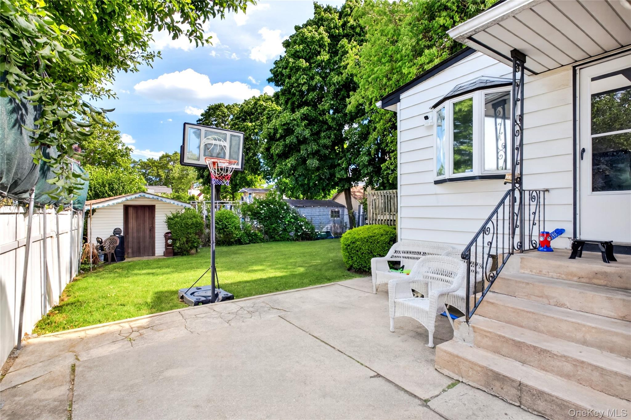 Single Family Caney  Queens, NY 11422, MLS-1005199-13