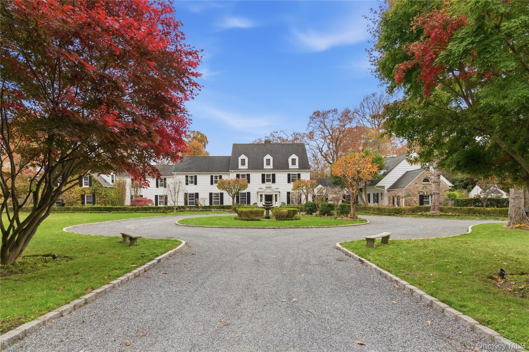 Single Family Stonegate Lane  Nassau County, NY 11545, MLS-1005247-3