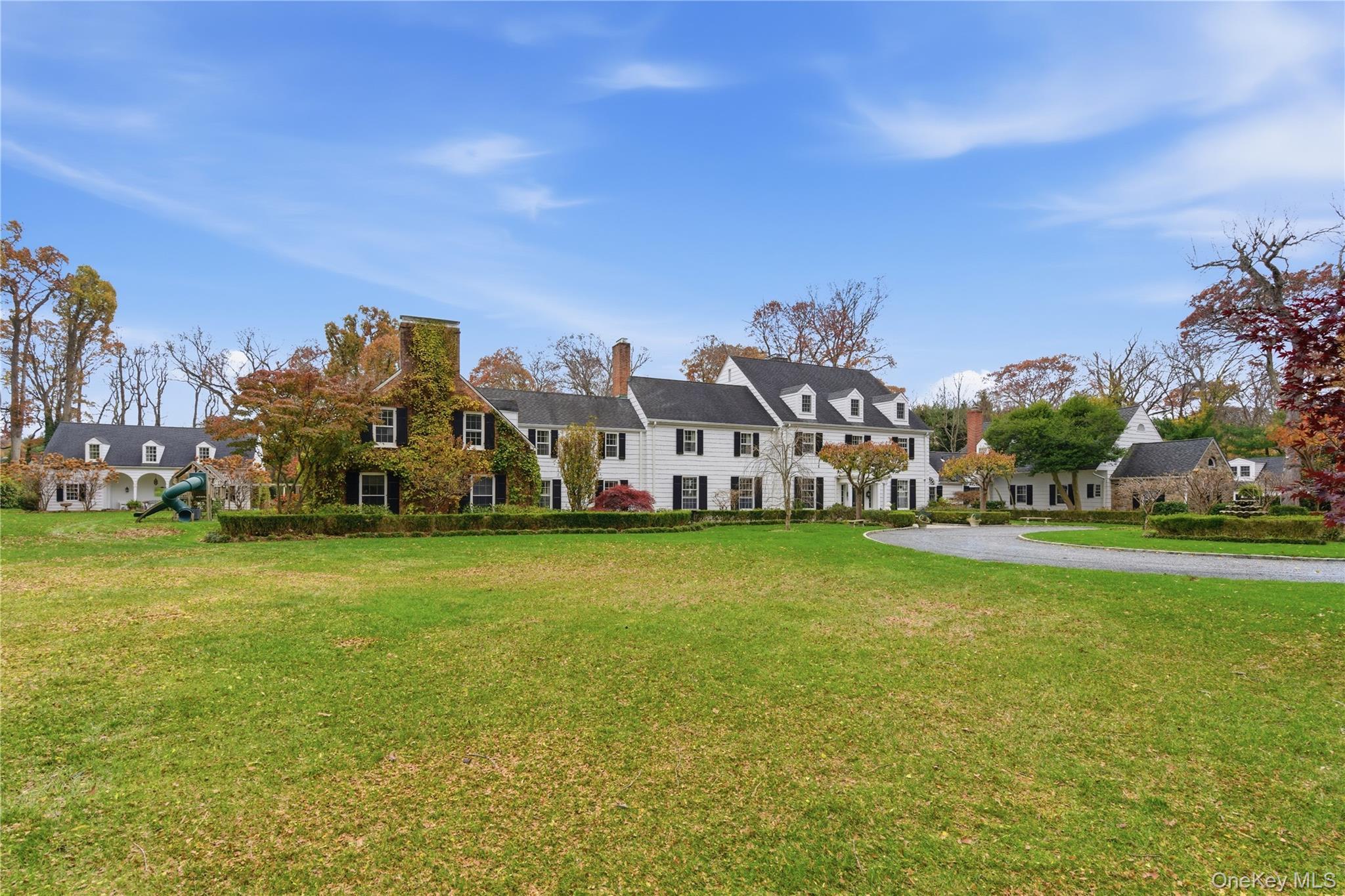 Single Family Stonegate Lane  Nassau County, NY 11545, MLS-1005247-48