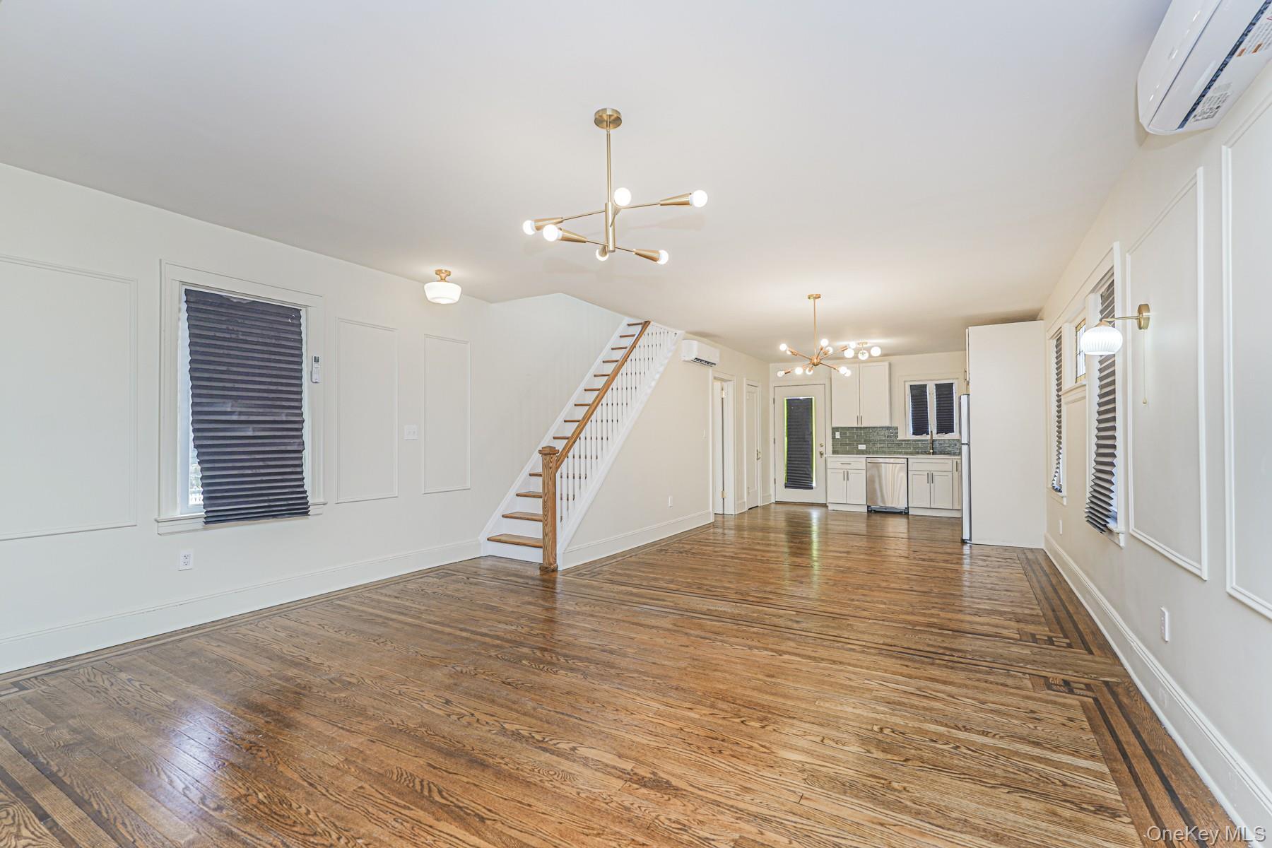 Single Family Willowbrook Staten Island, NY 10314, MLS-1005251-4